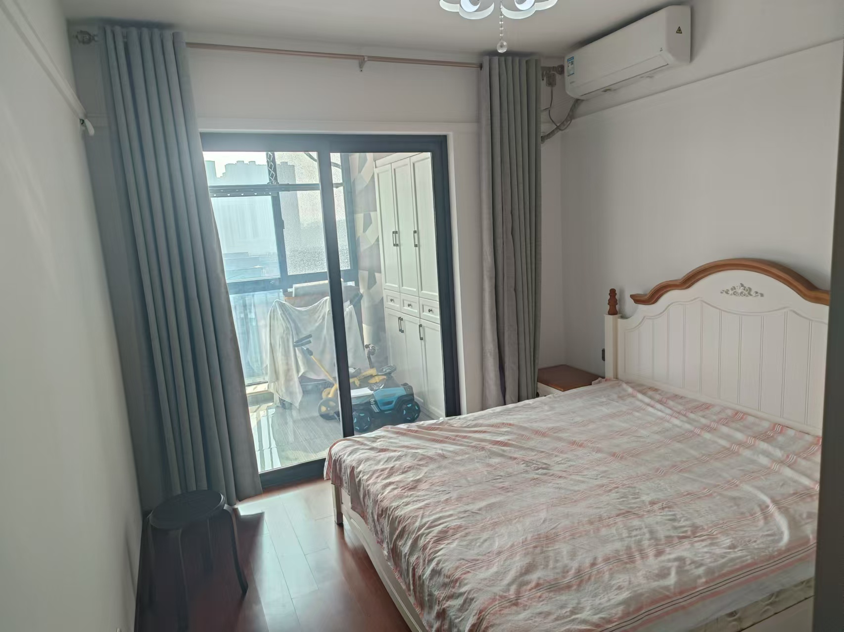 万科白鹭郡 3室2厅2卫 121.41m&sup2;