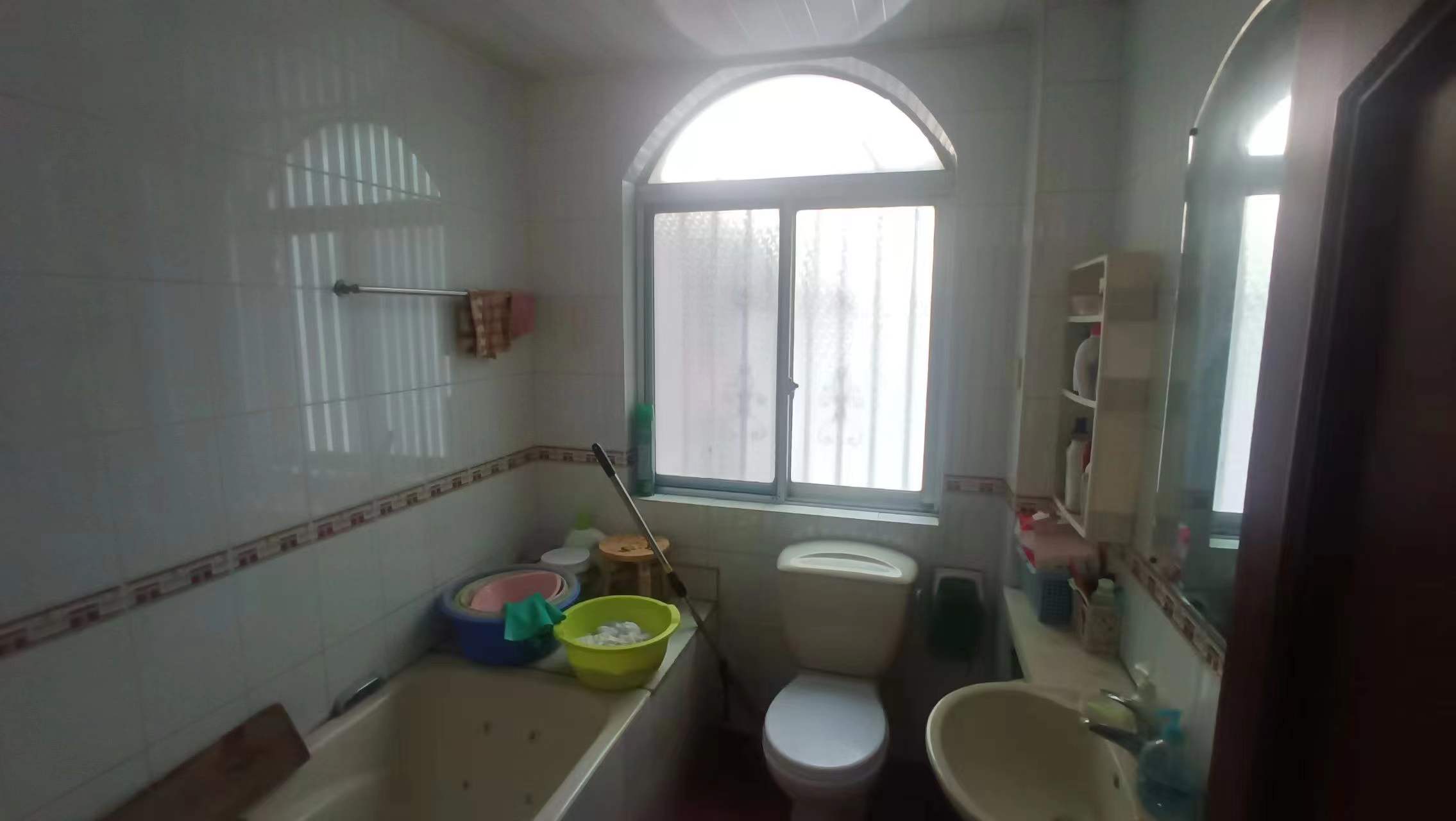 花园角 5室3厅3卫 294.00m²