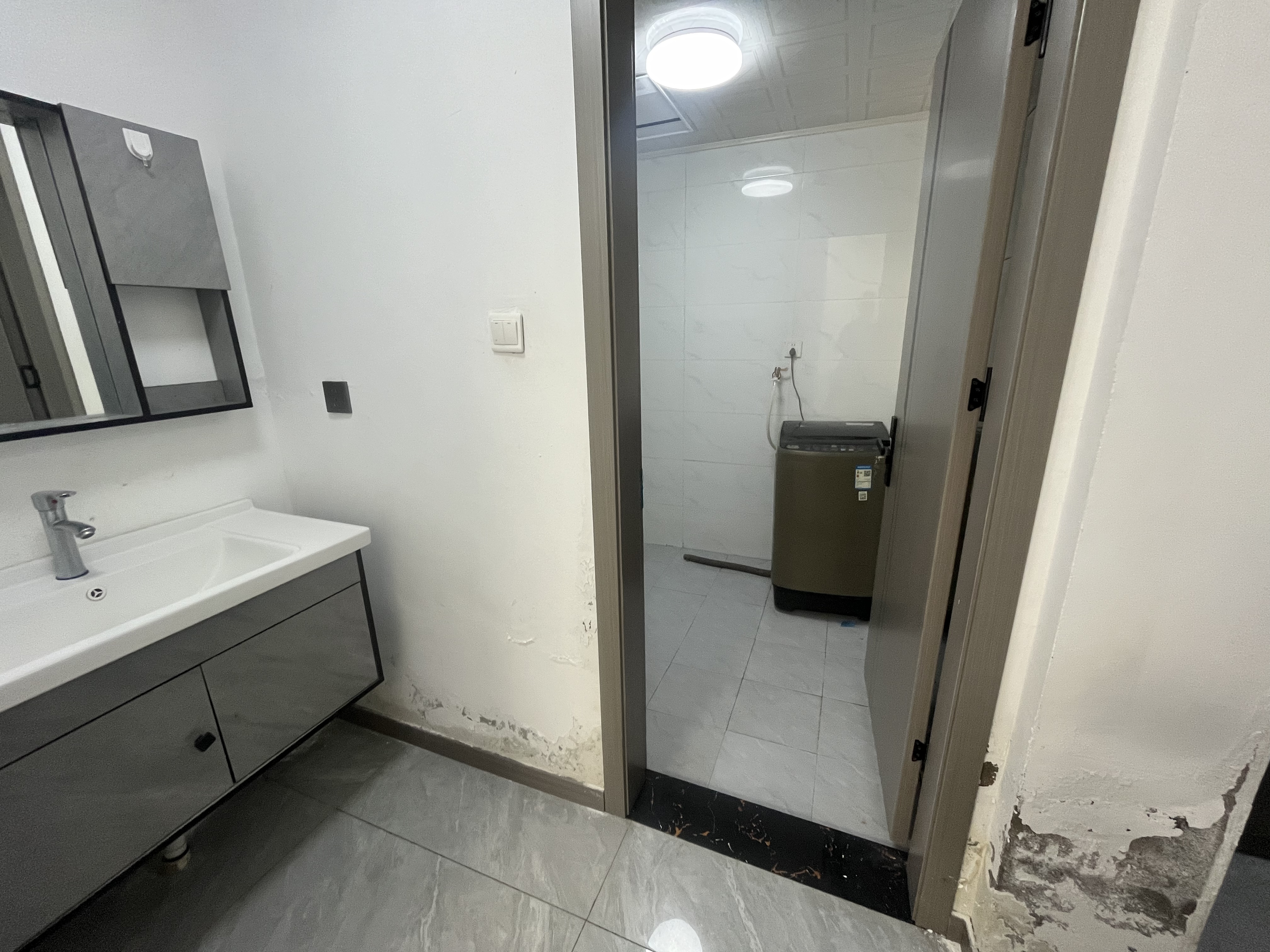 源兴花苑南区 2室2厅1卫 85m&sup2;
