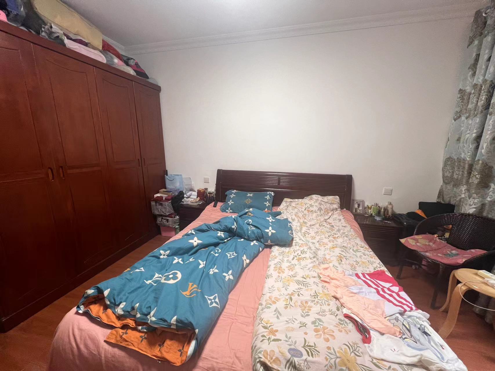 中港城世家 3室2厅1卫 121m²