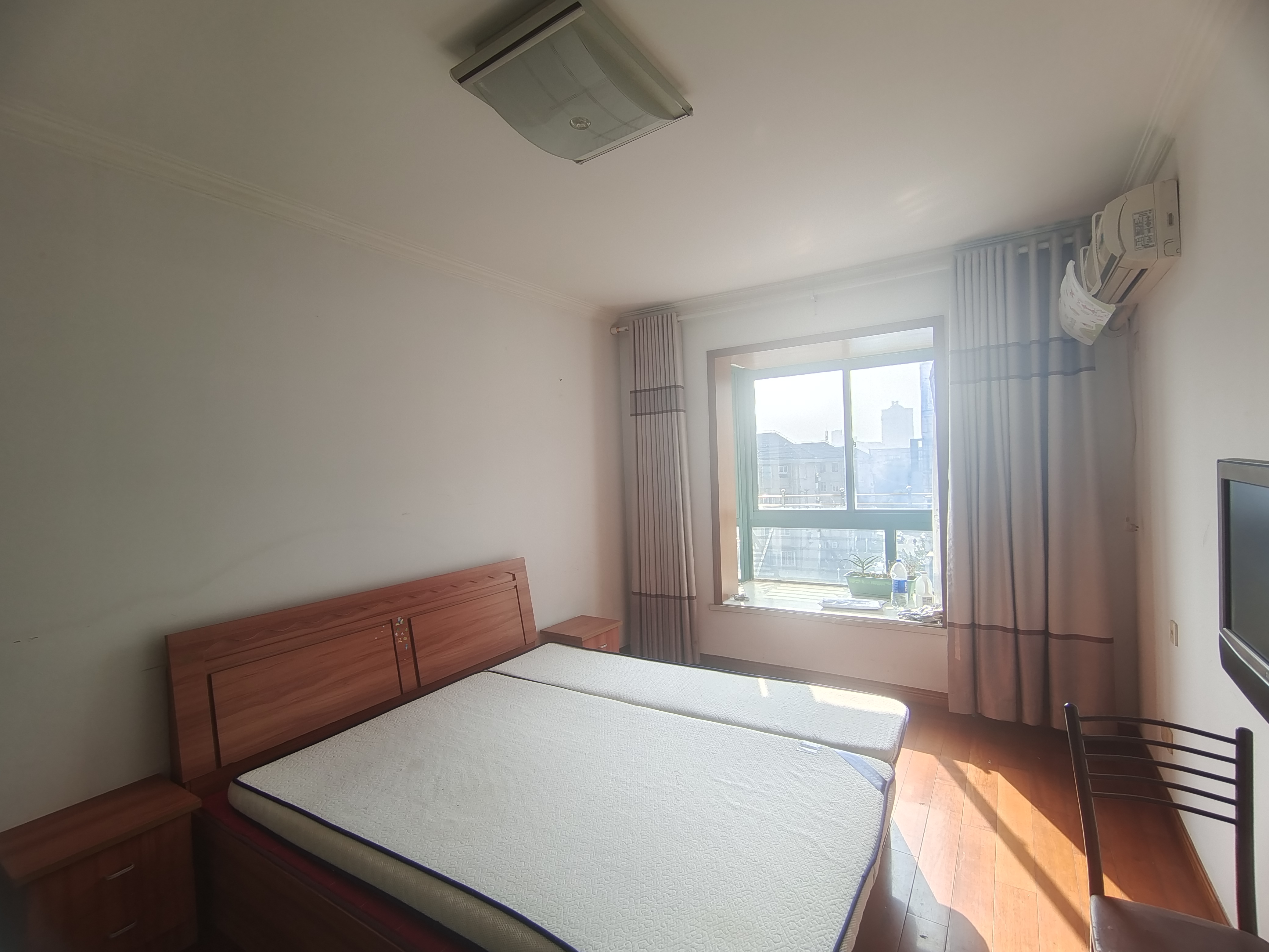 友谊家园 2室1厅1卫 97m&sup2;
