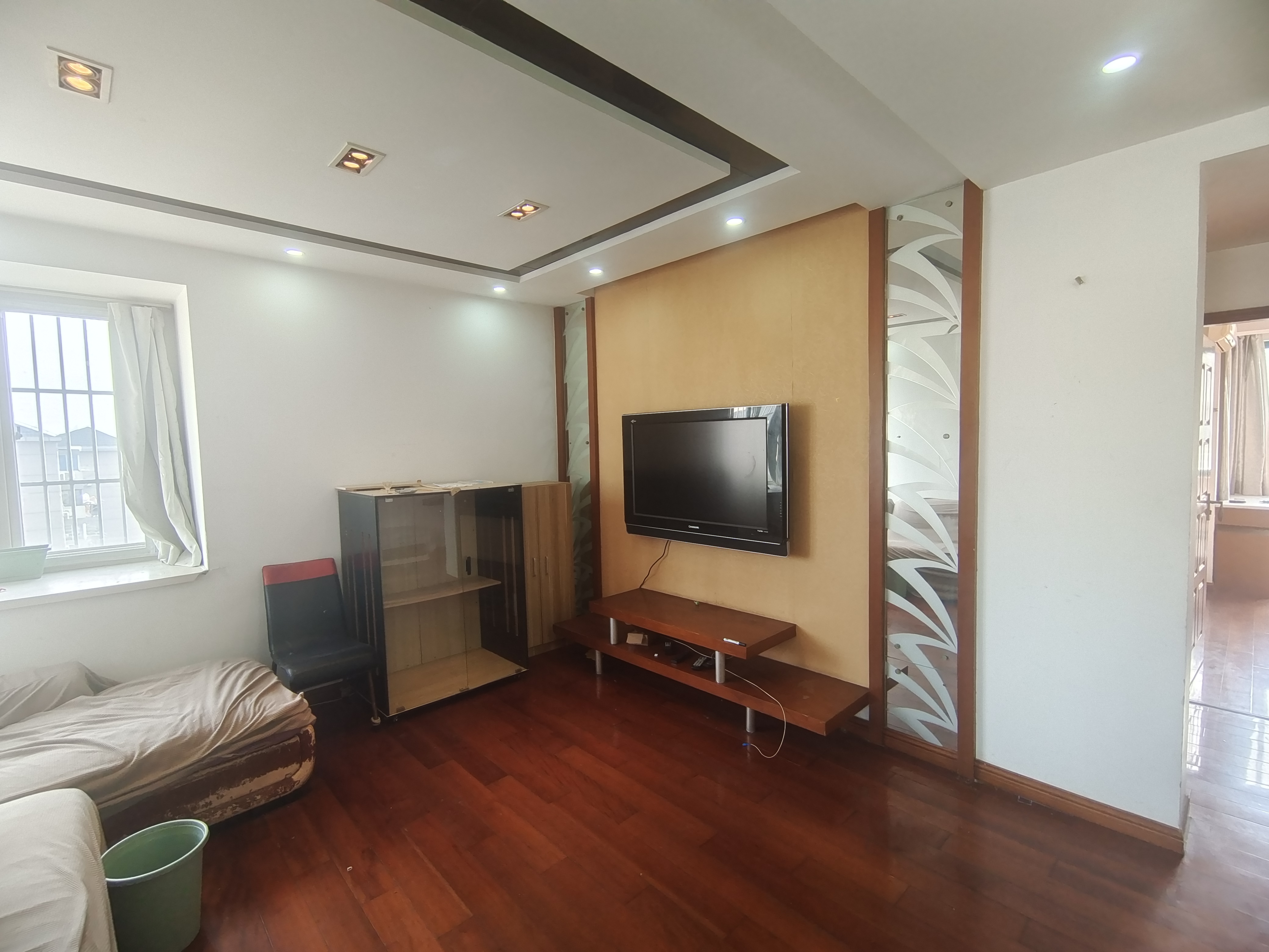 友谊家园 2室1厅1卫 97m&sup2;