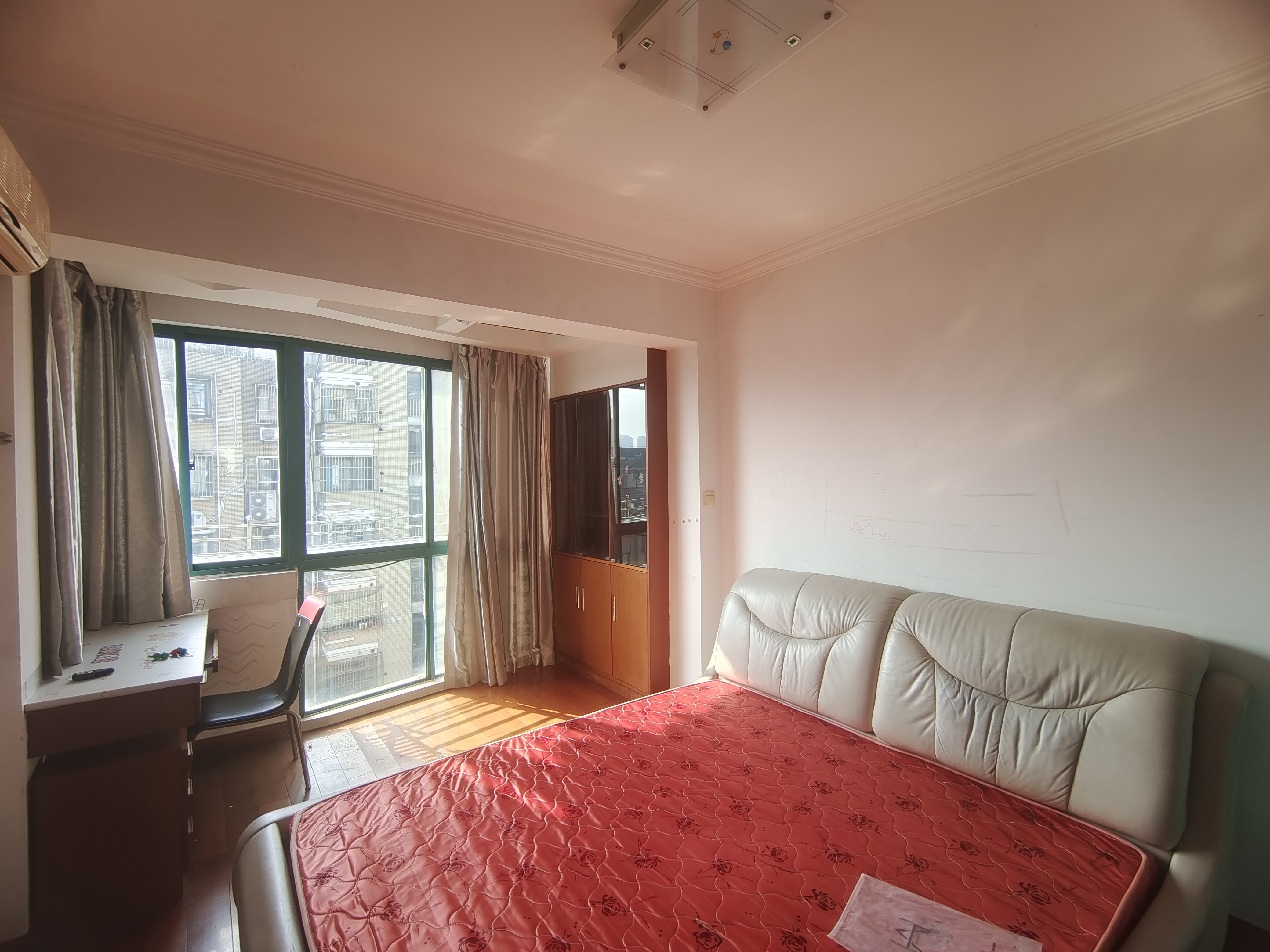 友谊家园 2室1厅1卫 97m&sup2;