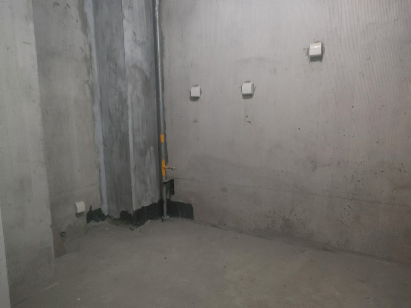 中南世纪花城三期 4室2厅4卫 275.37m&sup2;