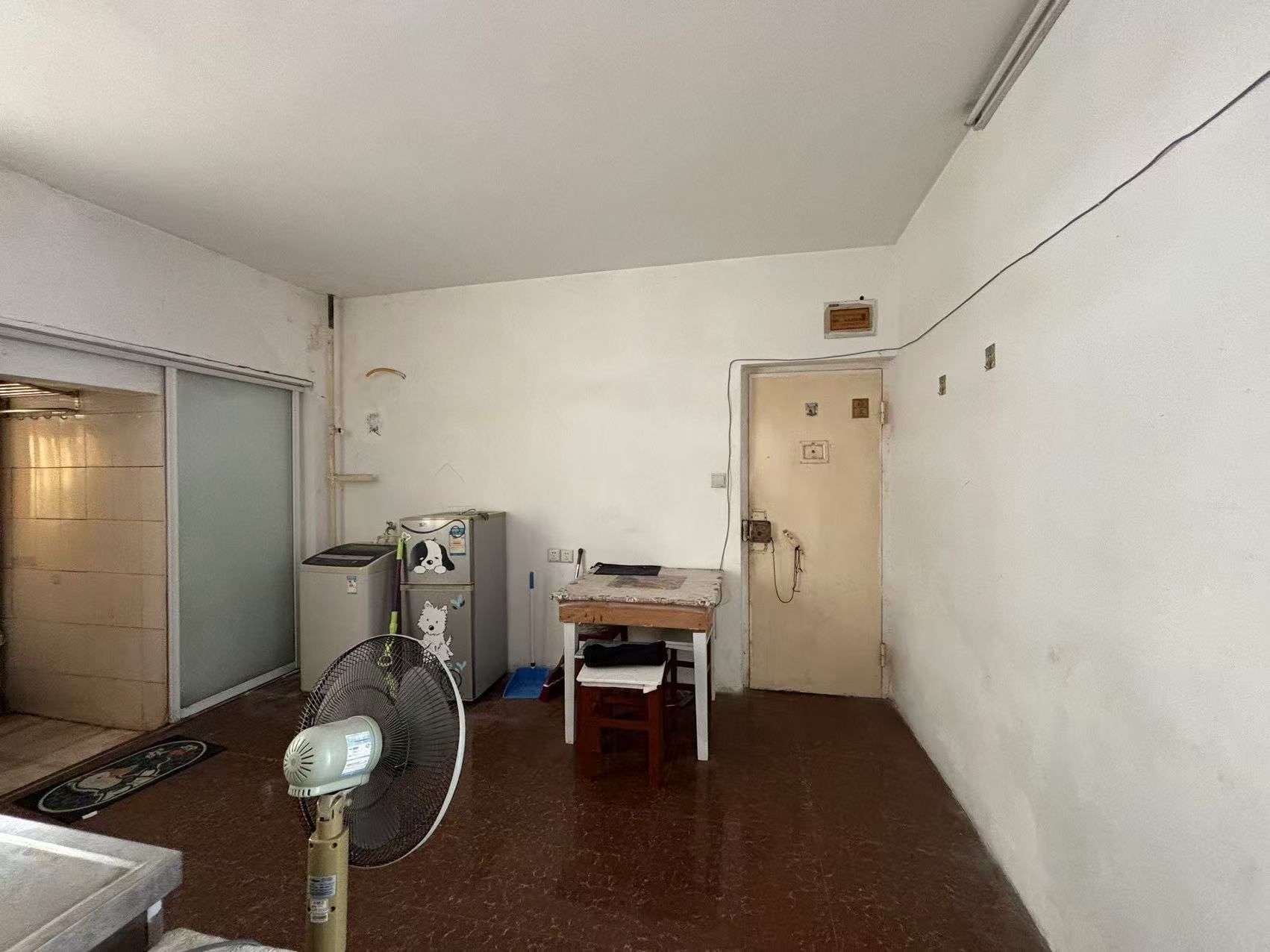 解放新村 2室1厅1卫 58m&sup2;