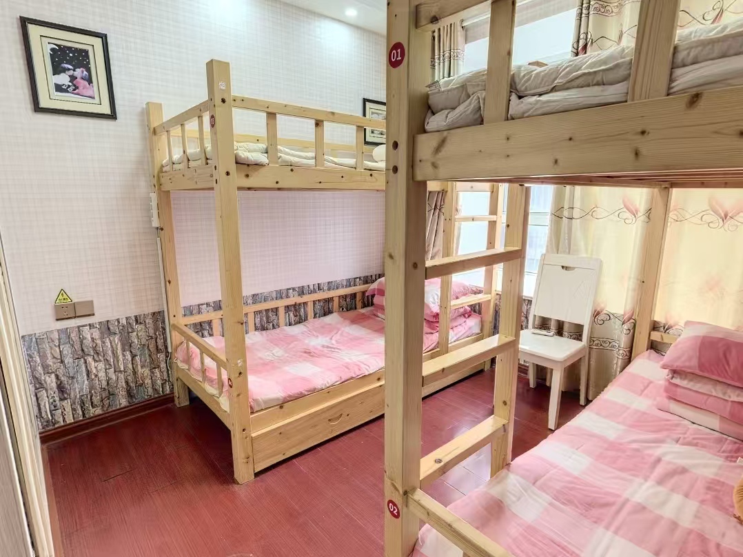 桂花小镇 3室2厅2卫 137.61m²