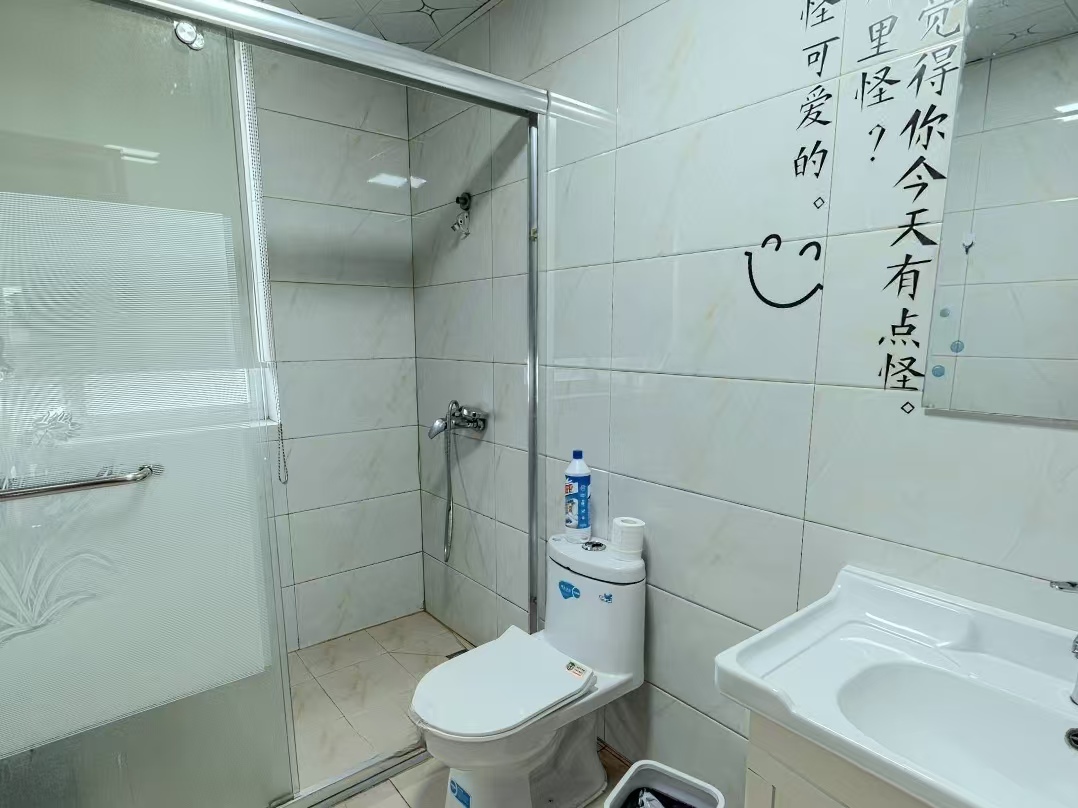 桂花小镇 3室2厅2卫 137.61m²