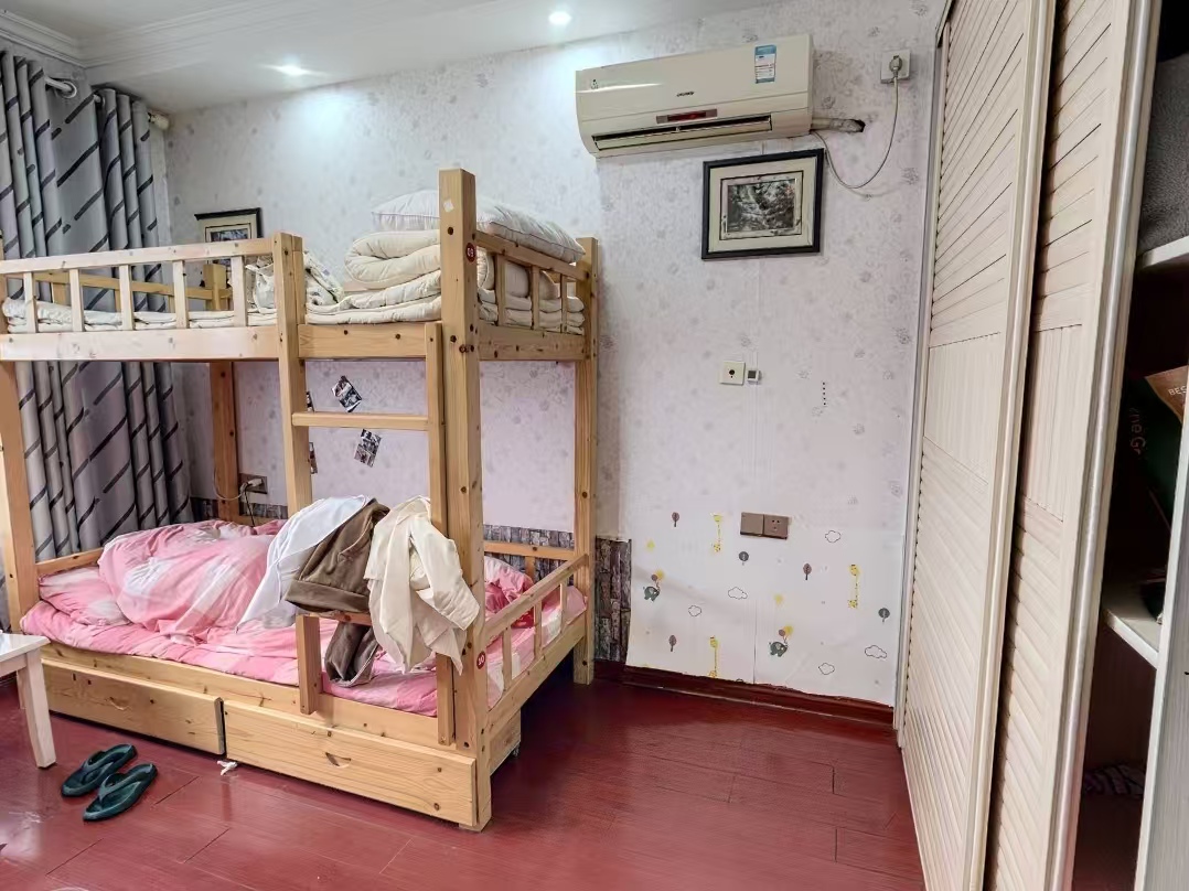 桂花小镇 3室2厅2卫 137.61m²