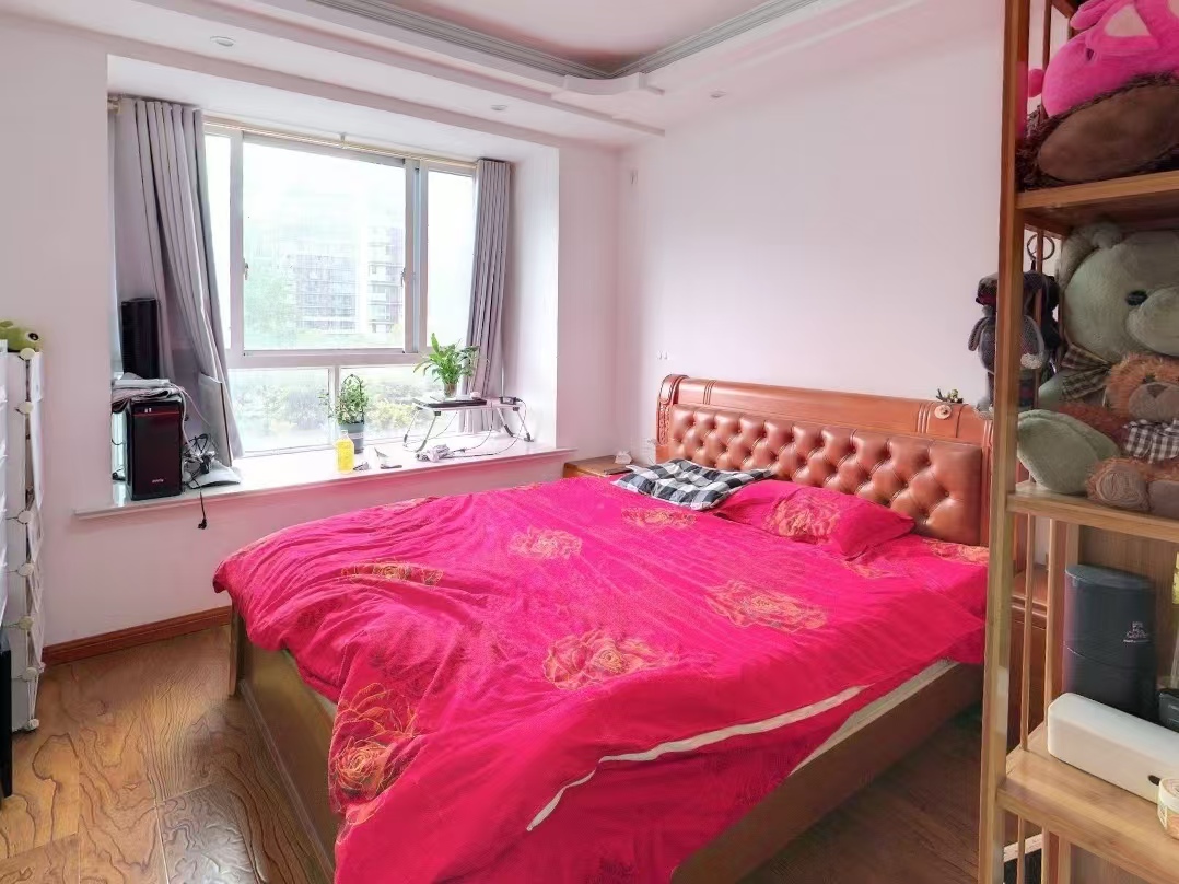 桂花小镇 3室2厅1卫 123.39m&sup2;