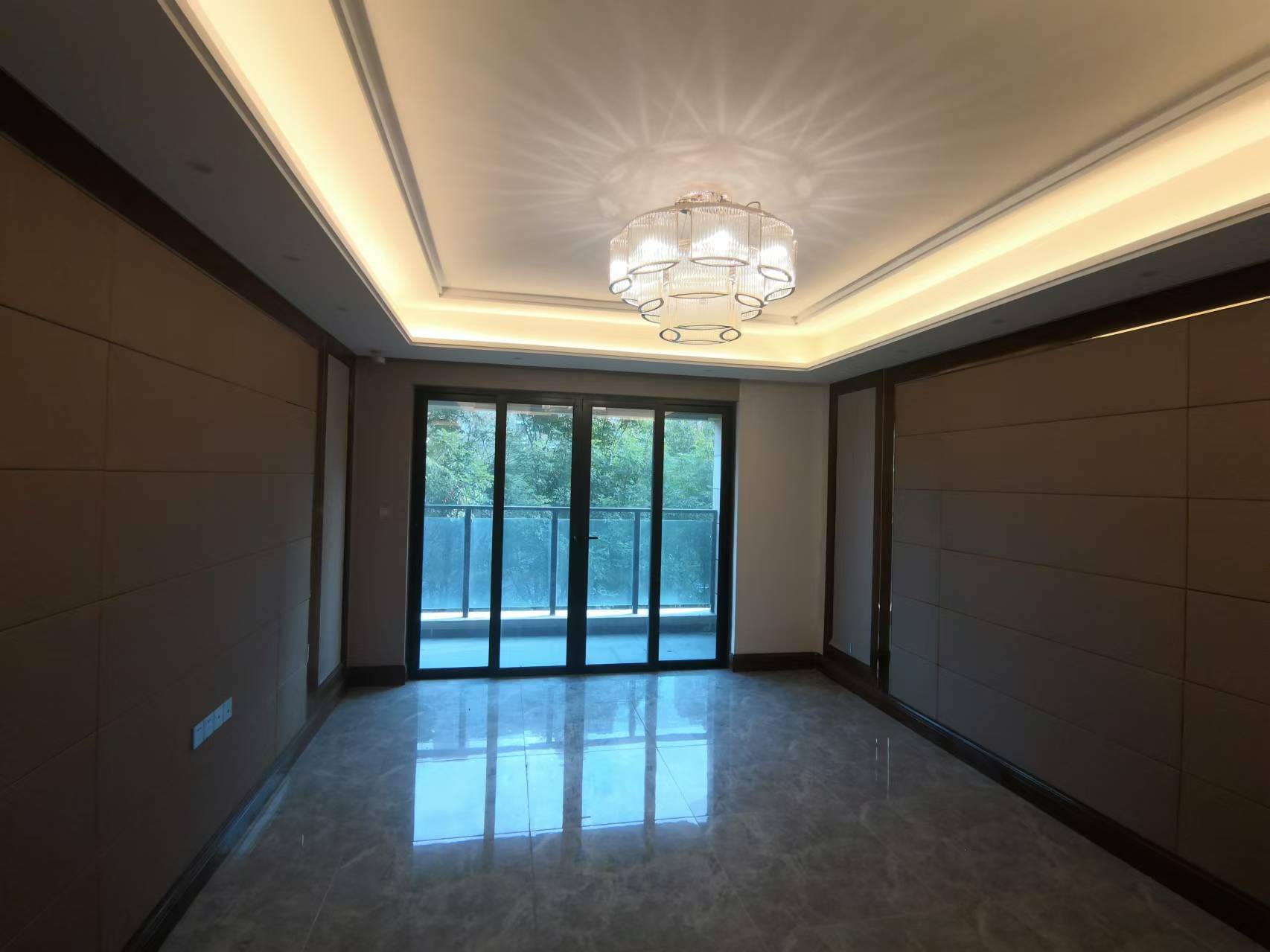 恒大御澜庭 3室2厅2卫 117.62m²