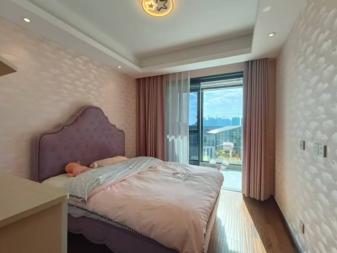 春江阅 4室2厅2卫 143.74m&sup2;