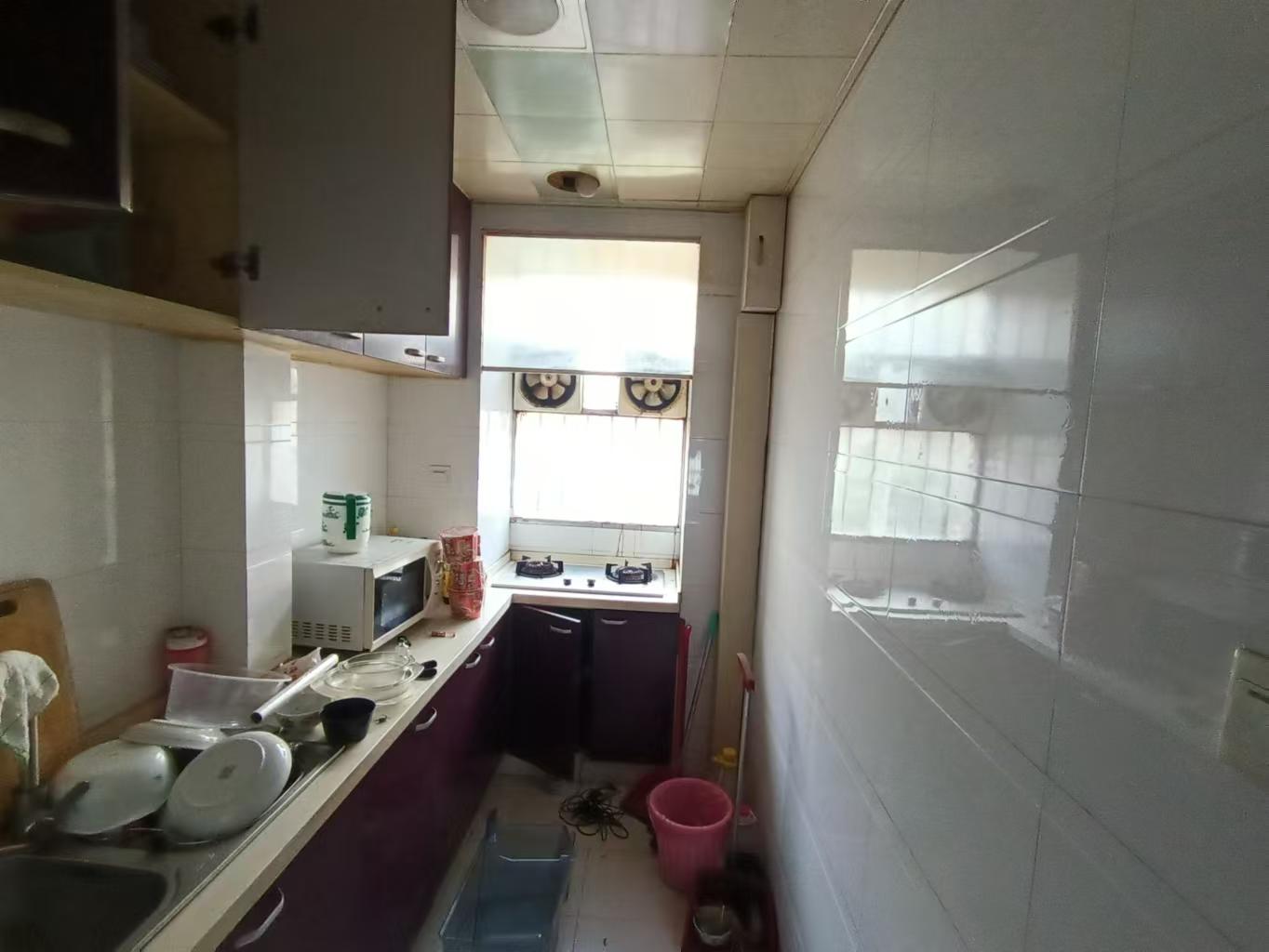 虹桥南村 2室2厅1卫 60m&sup2;