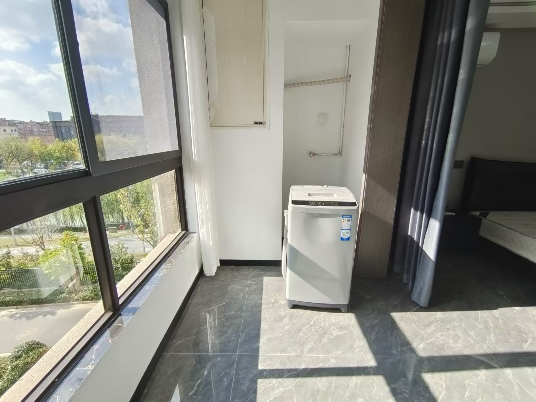 百花馨苑 2室1厅1卫 98.36m&sup2;