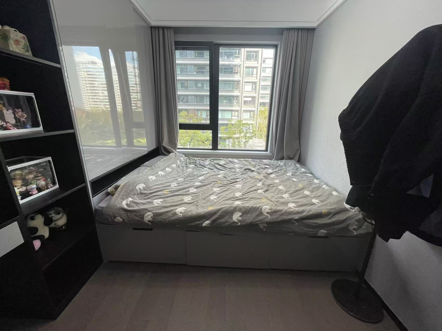 滨江玺 4室2厅2卫 231.01m&sup2;
