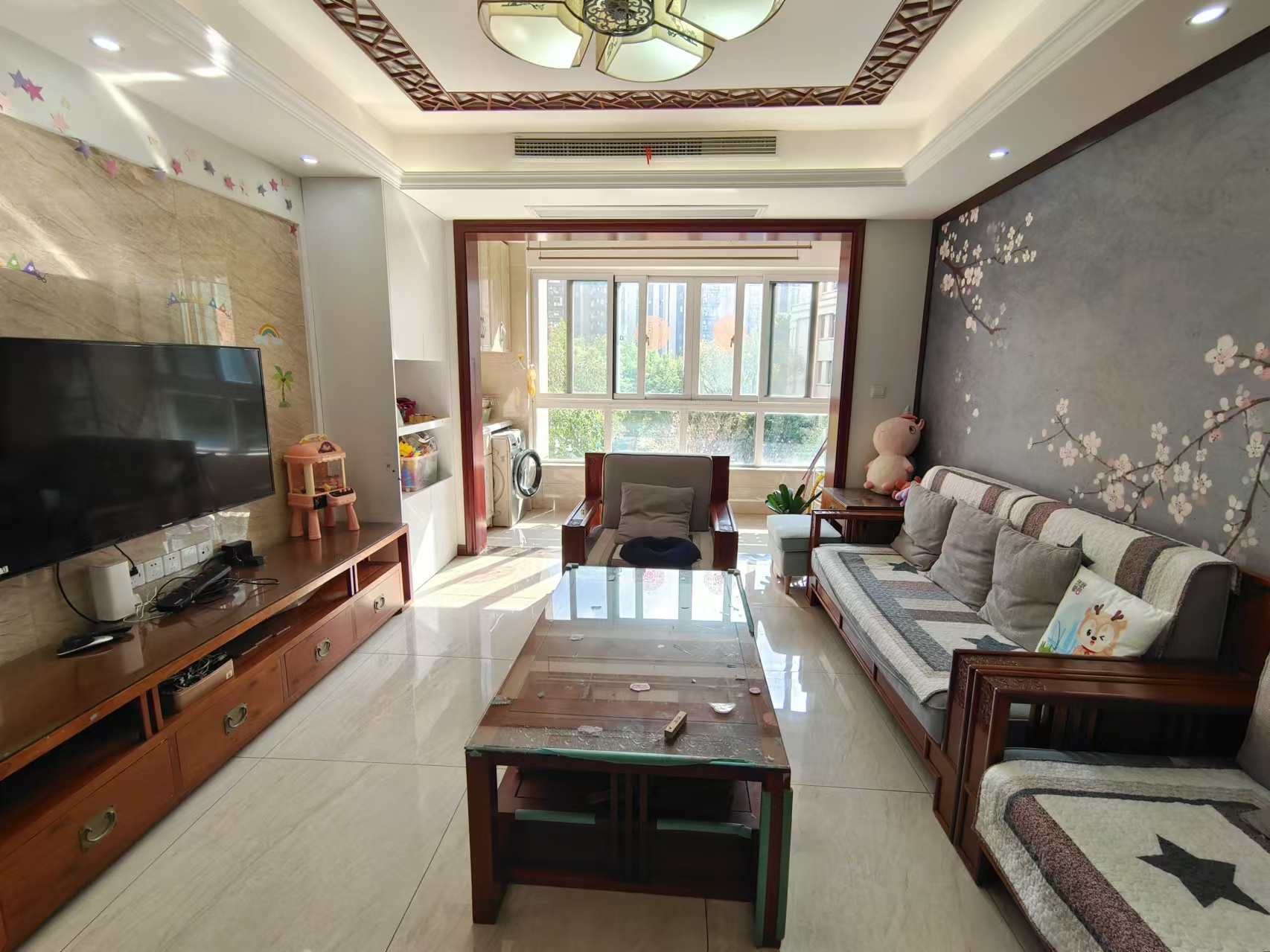 中海碧林湾 4室2厅2卫 123.74m²