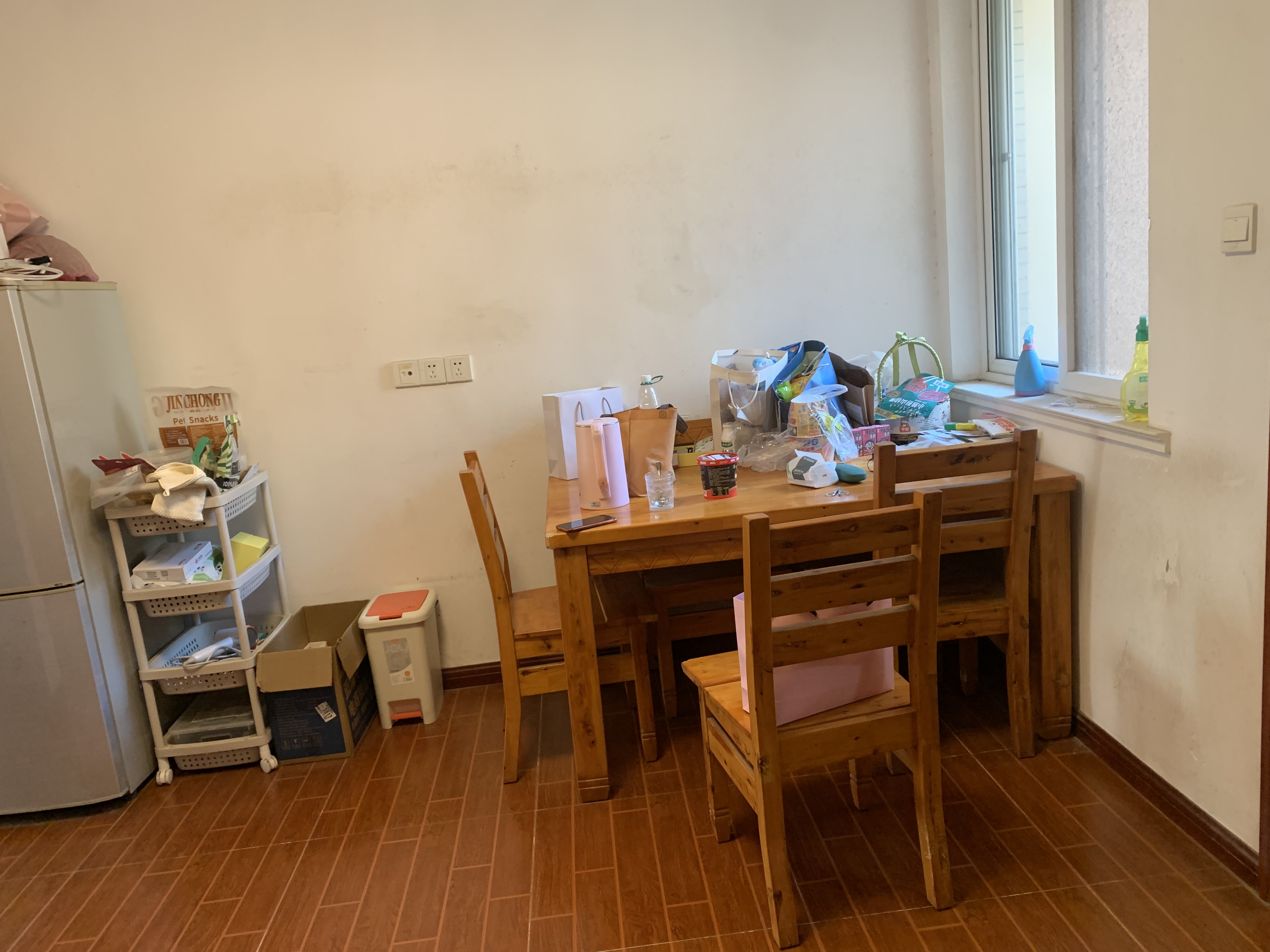 紫东花苑 1室1厅1卫 52.85m²