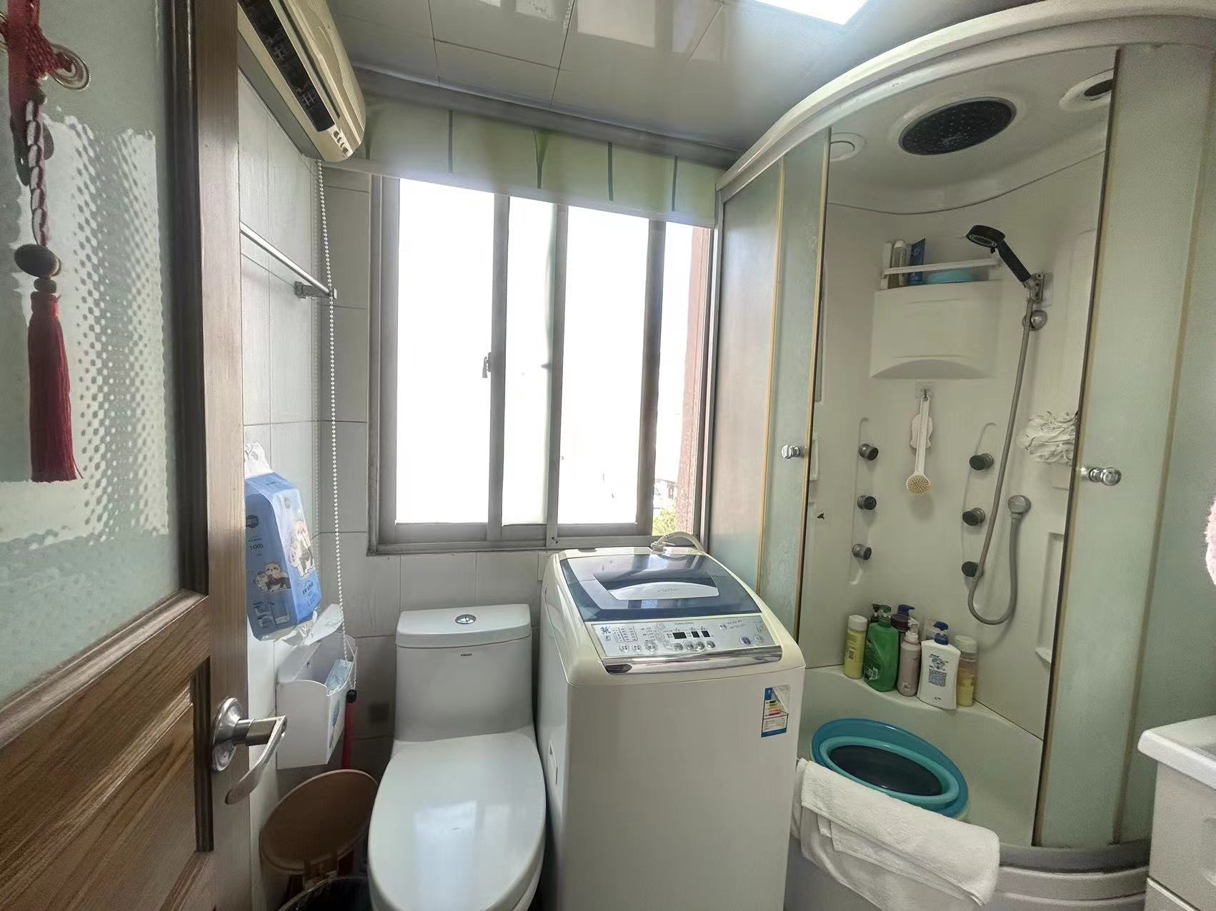 莘园路52号 3室1厅1卫 76.49m&sup2;
