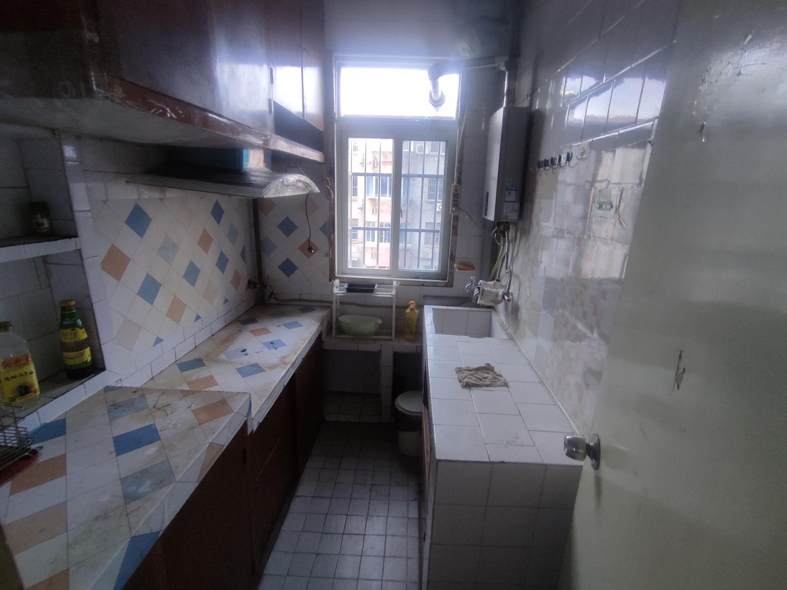 新建路新村(新建花苑) 2室1厅1卫 62.55m&sup2;