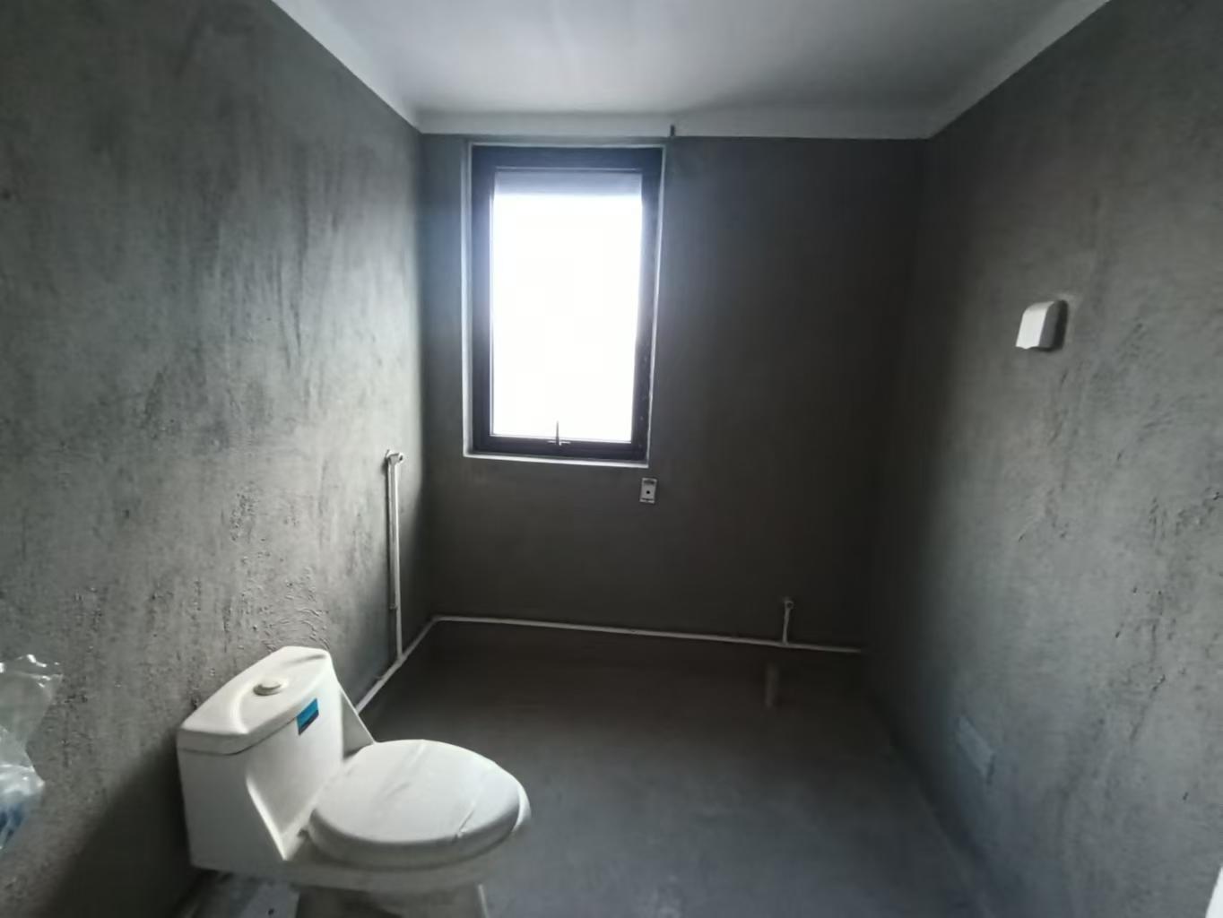 虹东花苑 3室2厅2卫 132m&sup2;