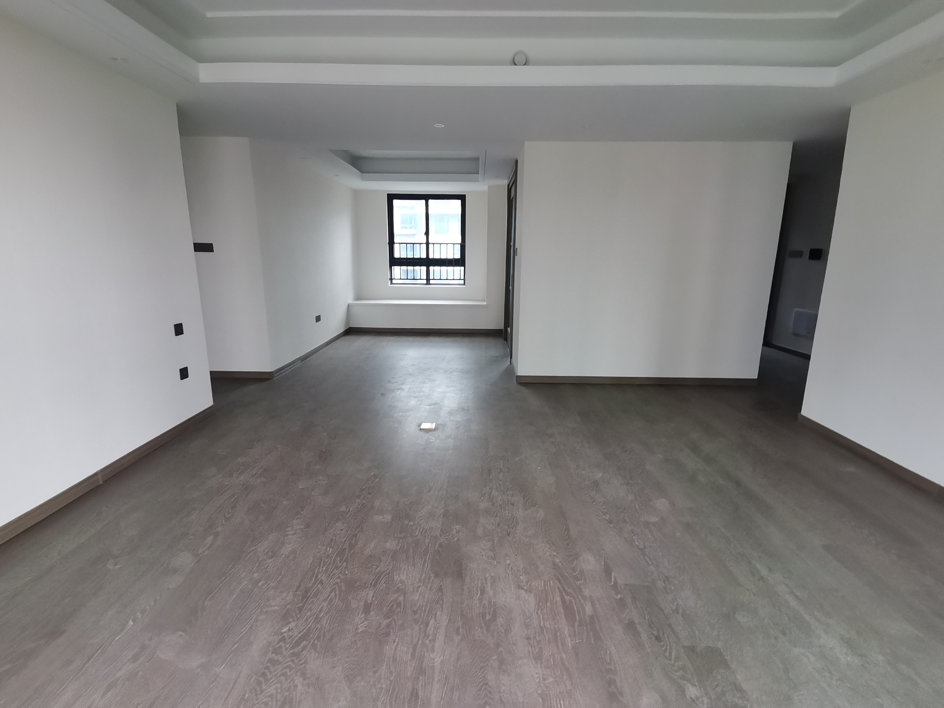 万科未来之光 4室2厅2卫 129m&sup2;
