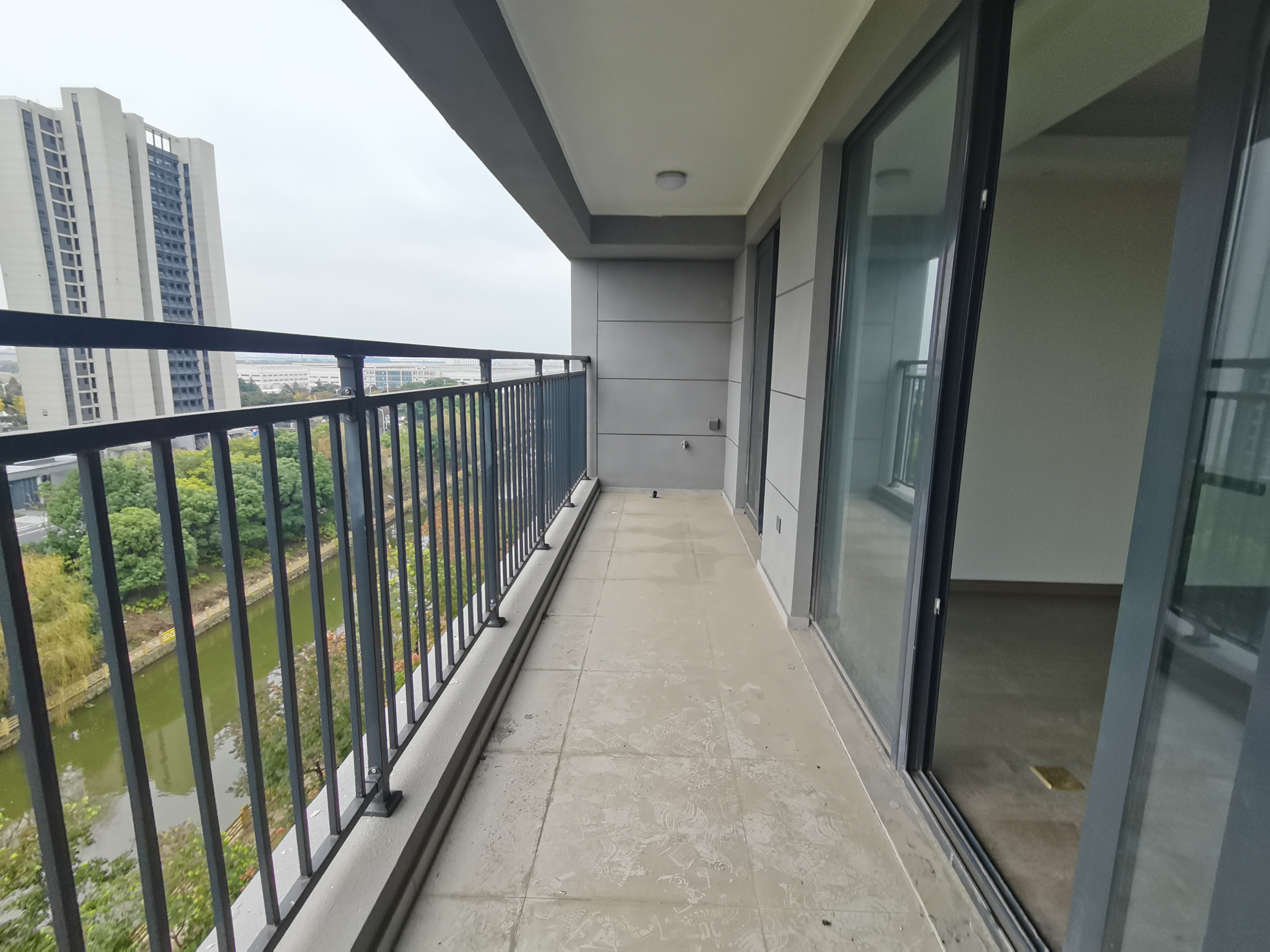 万科未来之光 4室2厅2卫 129m&sup2;
