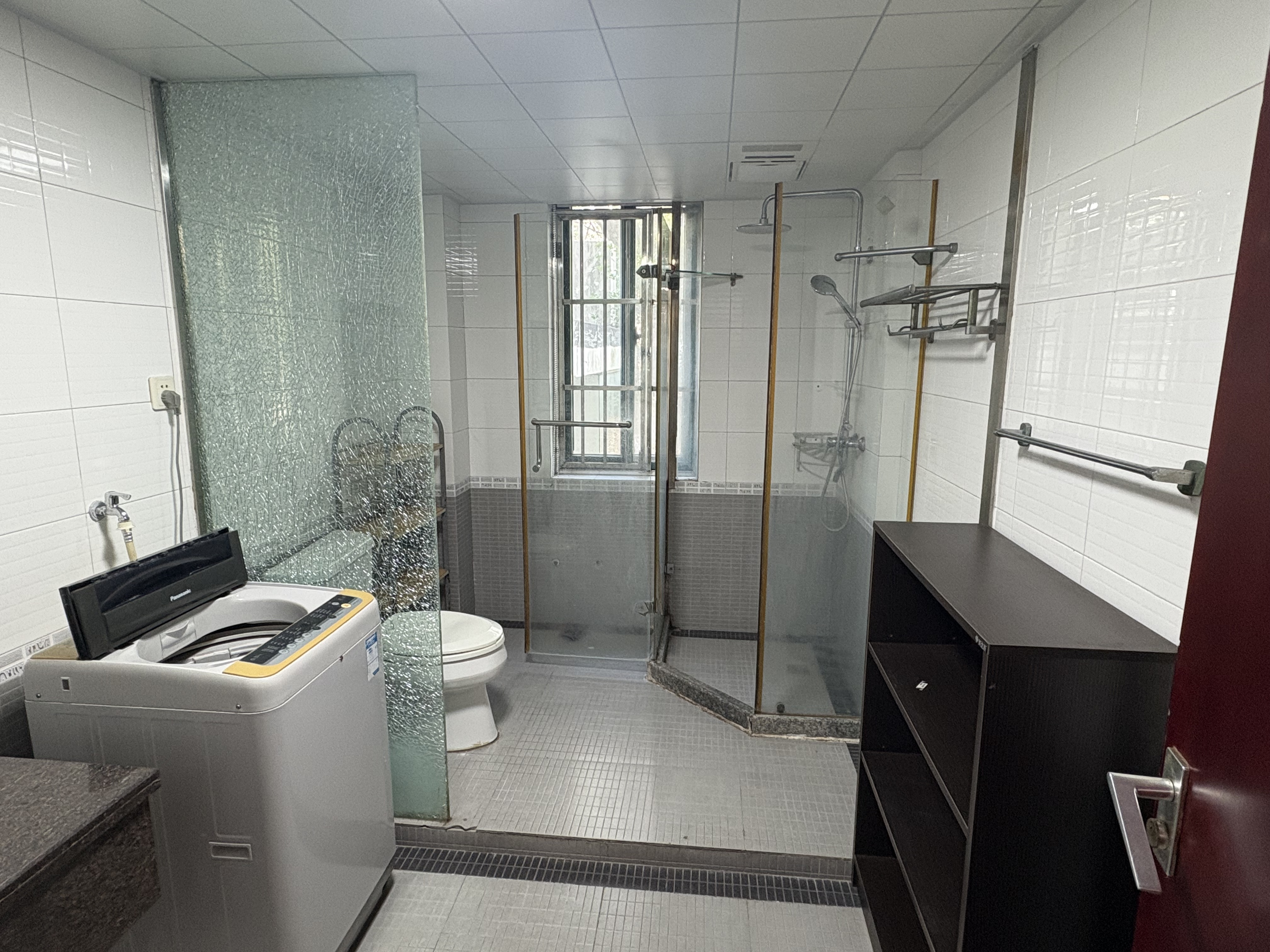 都市华城 4室2厅2卫 160.02m²