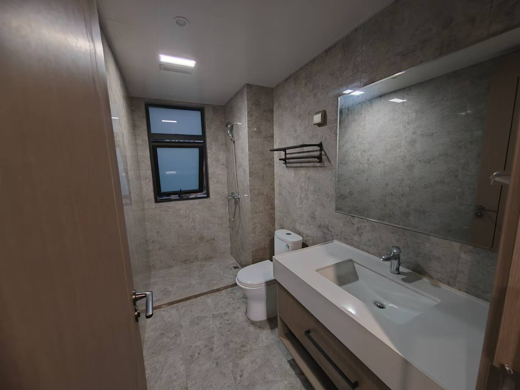时光漫城 4室2厅2卫 125m²