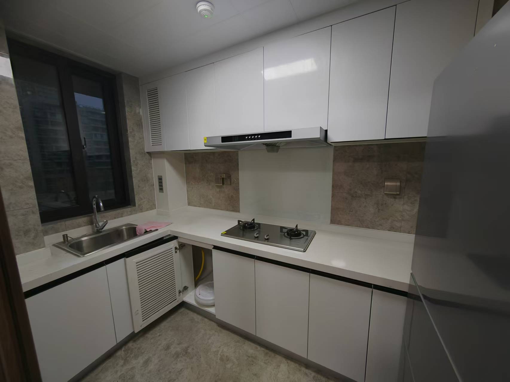 时光漫城 4室2厅2卫 125m²