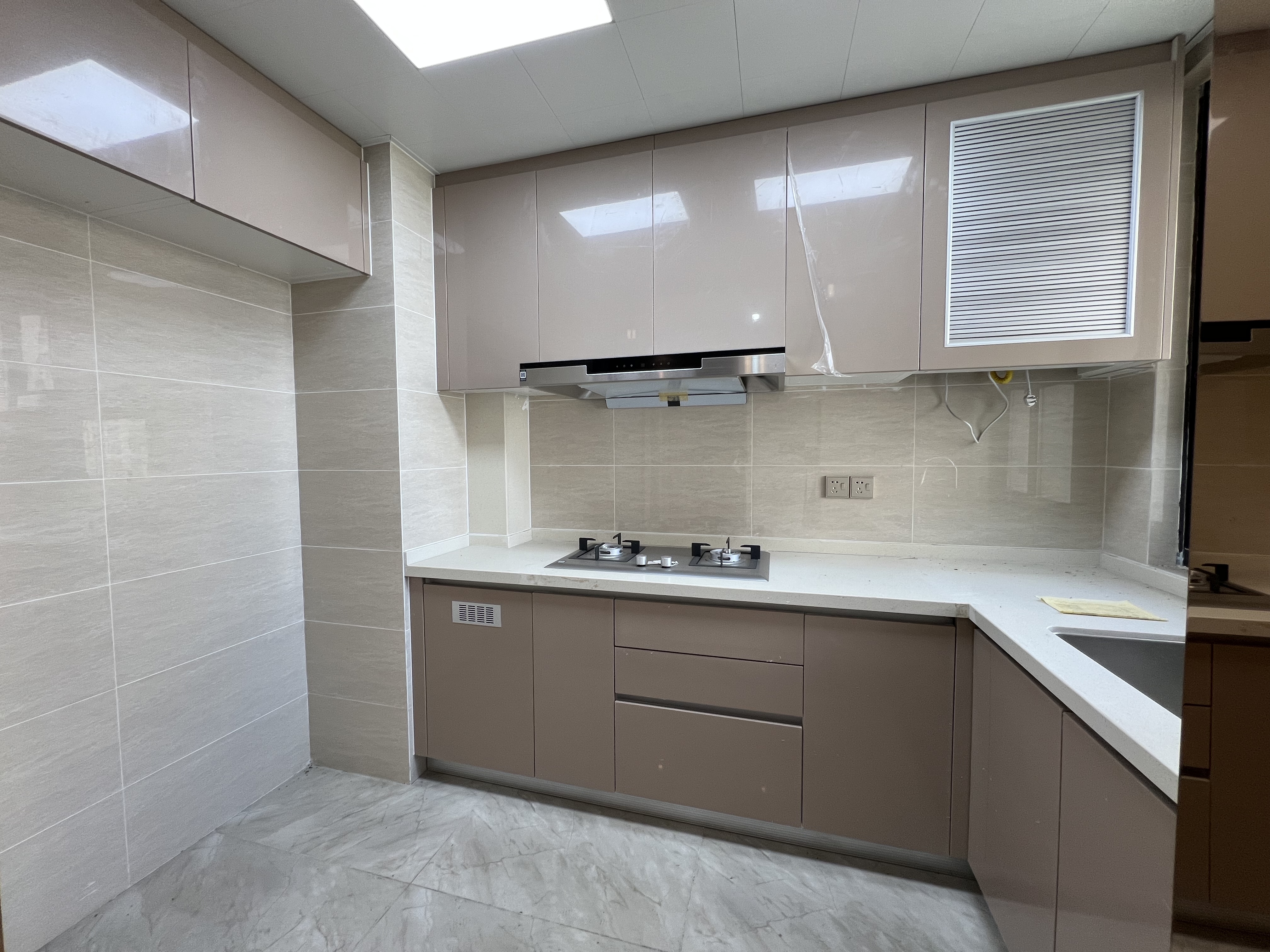 中南世纪花城三期 3室2厅2卫 129.84m&sup2;