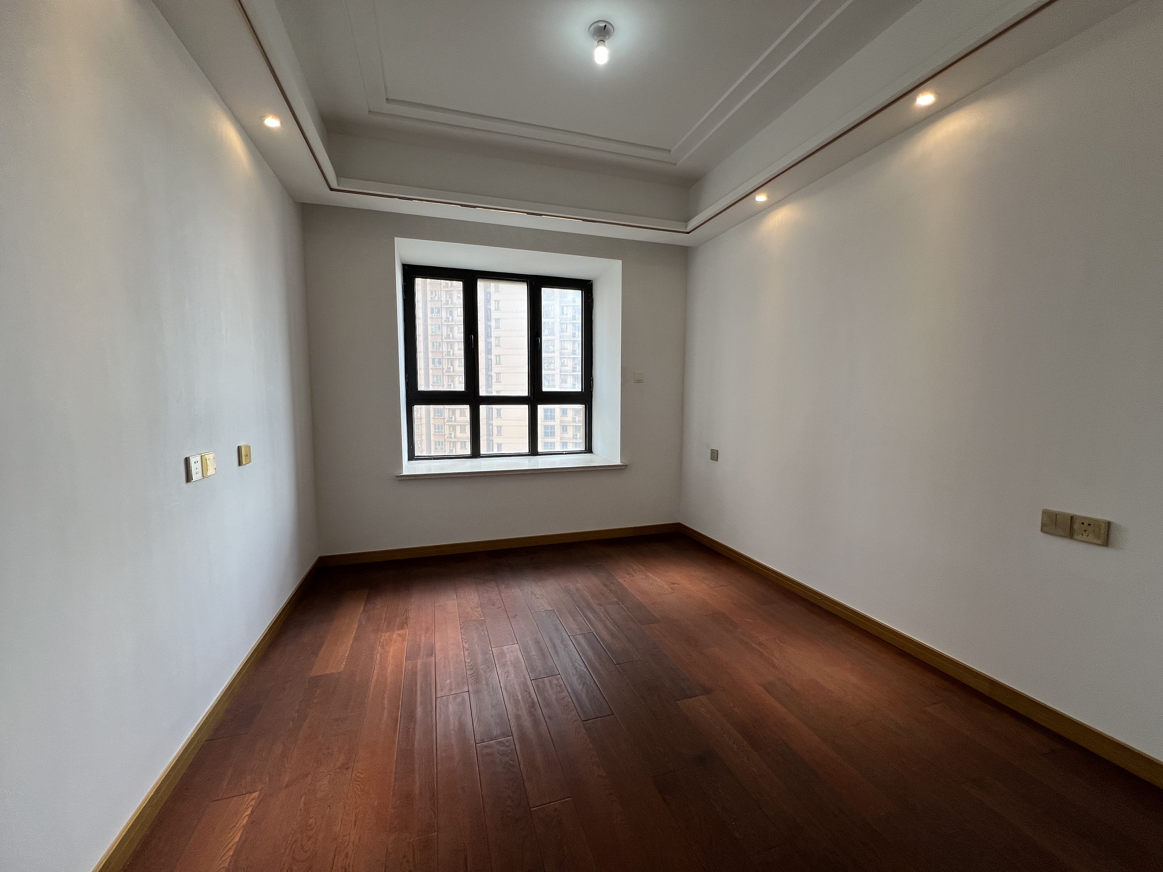 中南世纪花城三期 3室2厅2卫 129.84m&sup2;