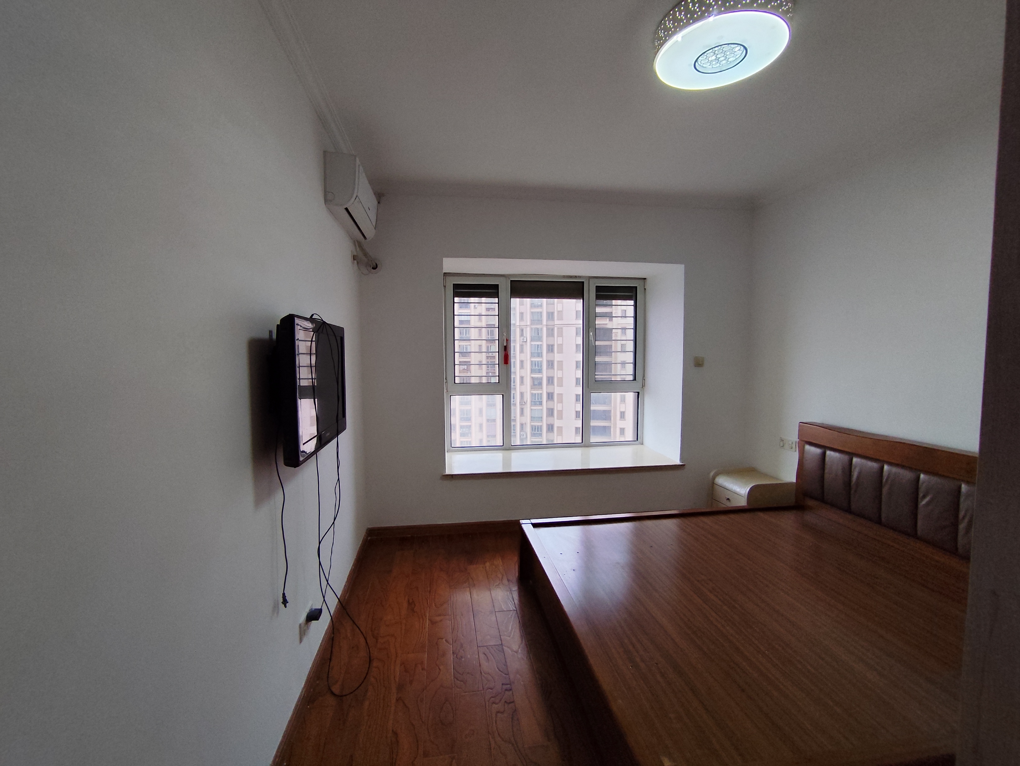 中南世纪花城一期 2室2厅1卫 88m&sup2;