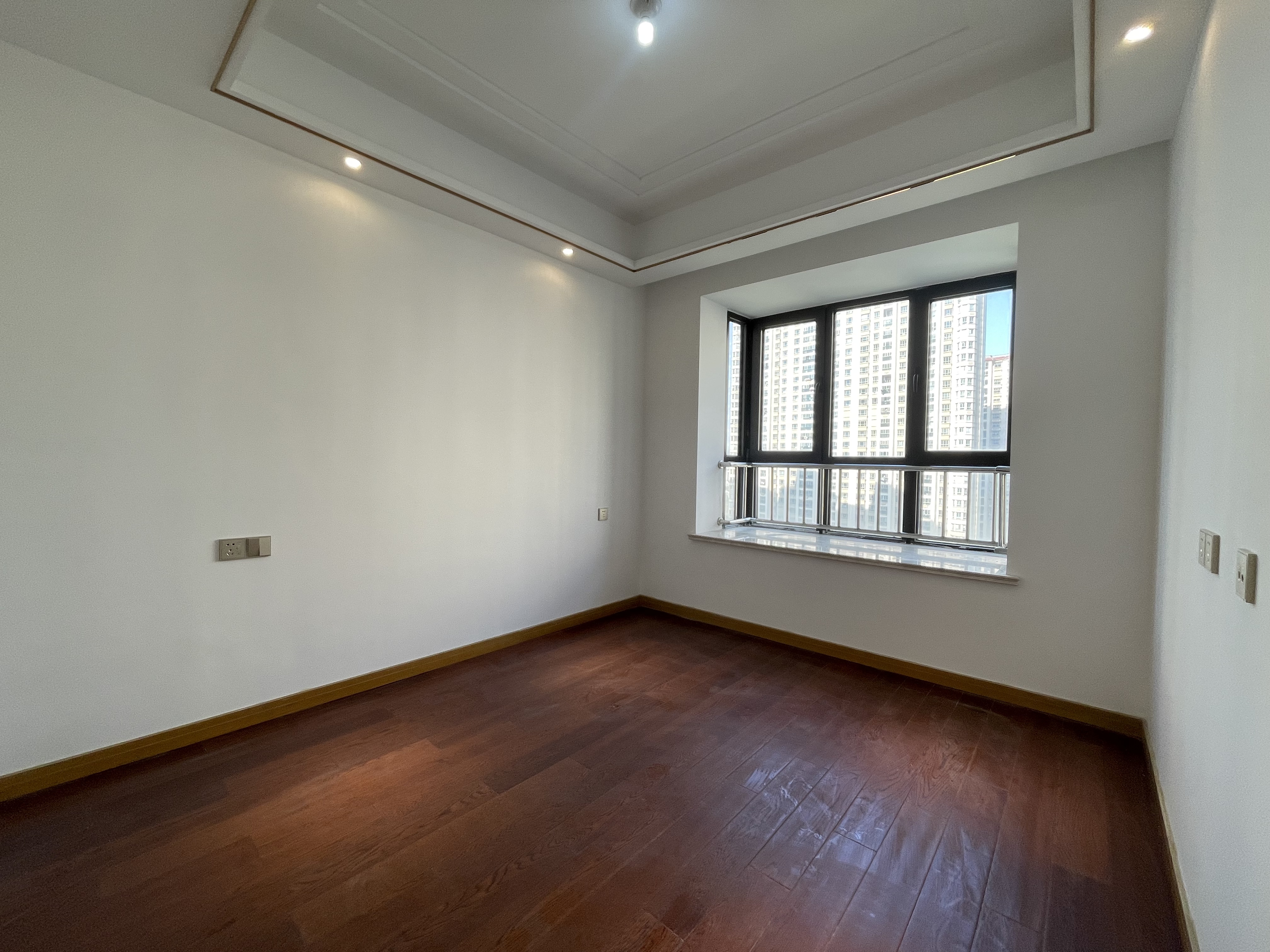中南世纪花城三期 3室2厅2卫 129.84m&sup2;