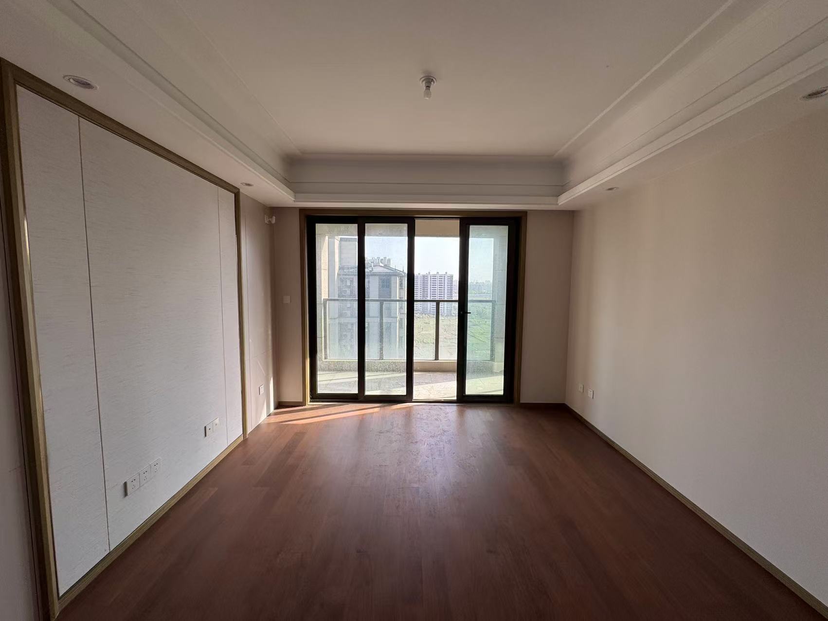 圆融玺悦 4室2厅2卫 130.98m&sup2;