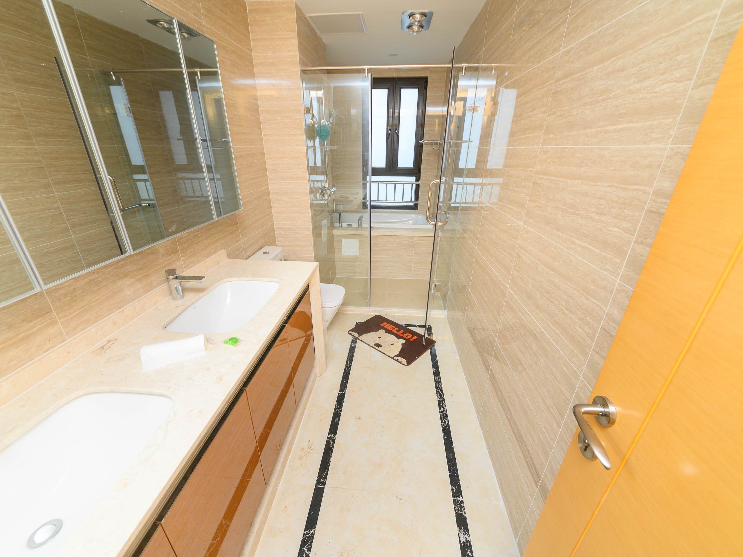 富力院士廷 4室2厅2卫 171m&sup2;