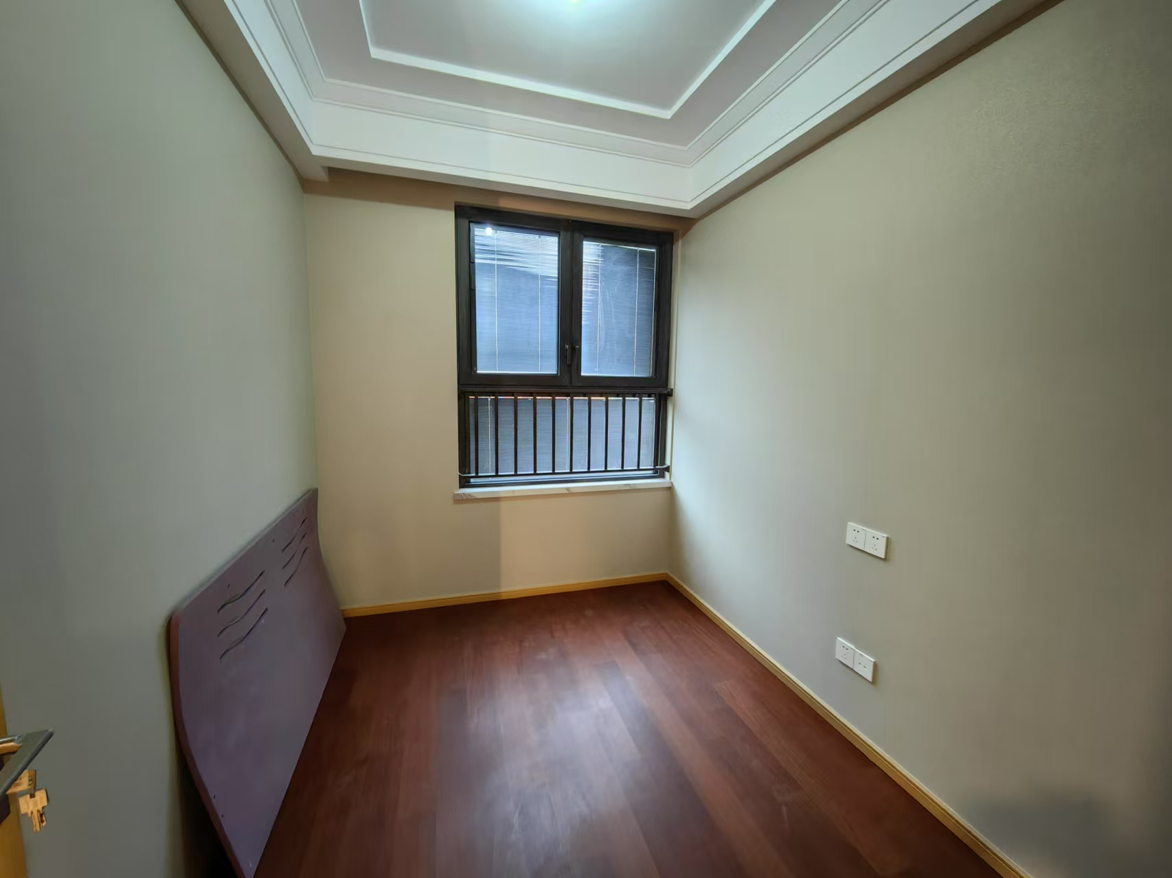 兰园 3室2厅2卫 143.00m&sup2;
