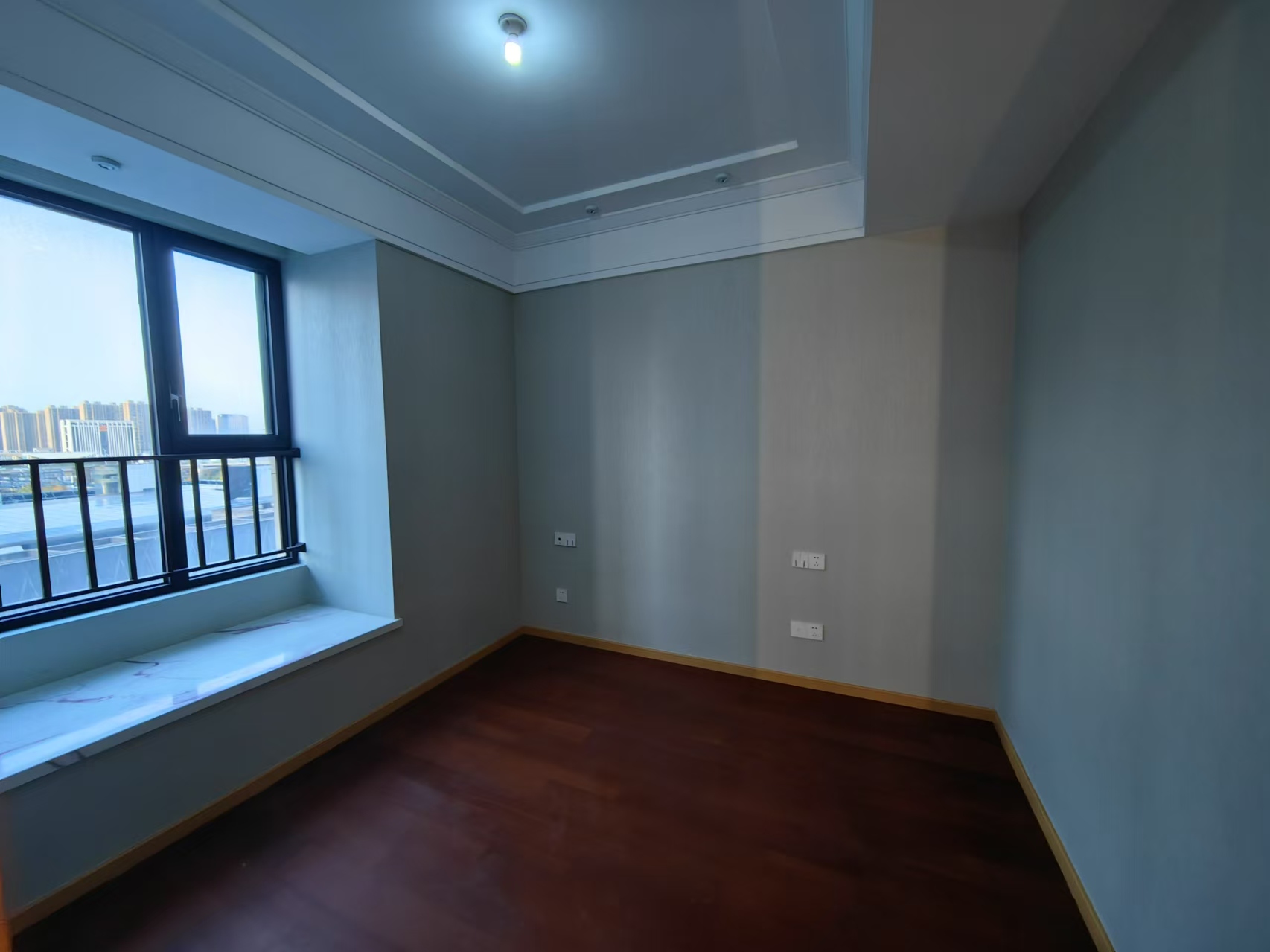 兰园 3室2厅2卫 143.00m&sup2;