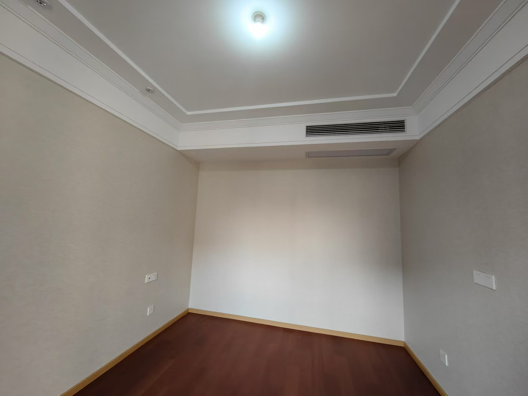 兰园 3室2厅2卫 143.00m&sup2;