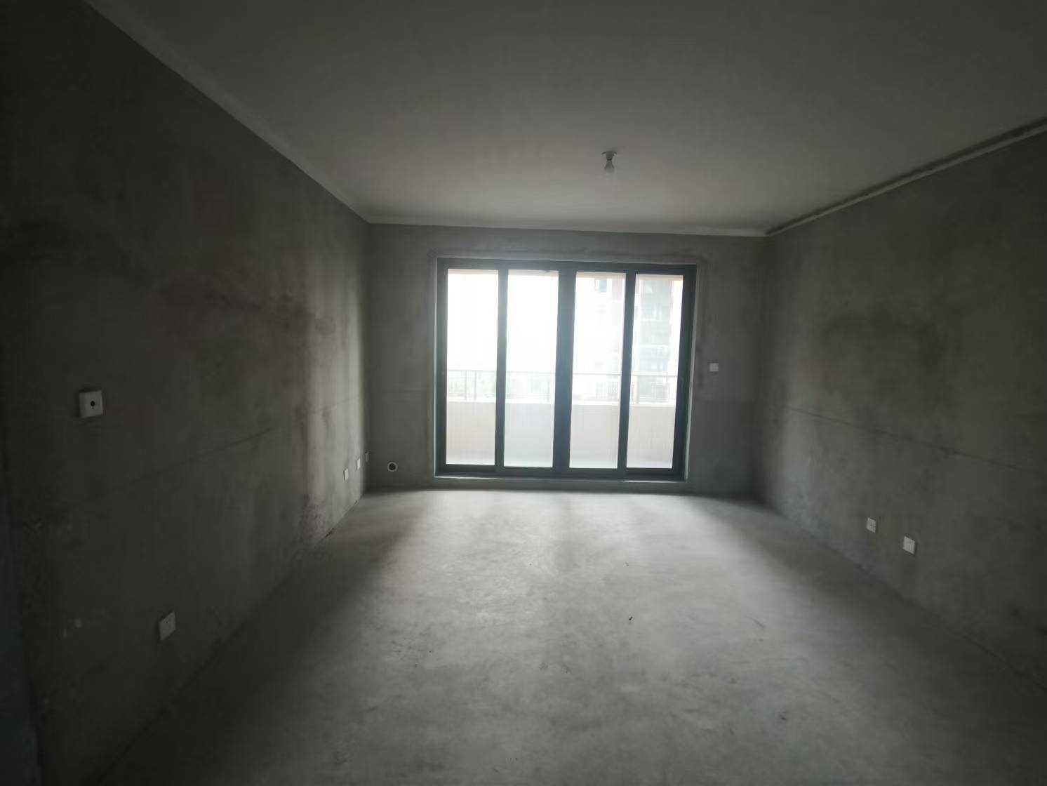 保利香槟国际 4室2厅2卫 128.69m²