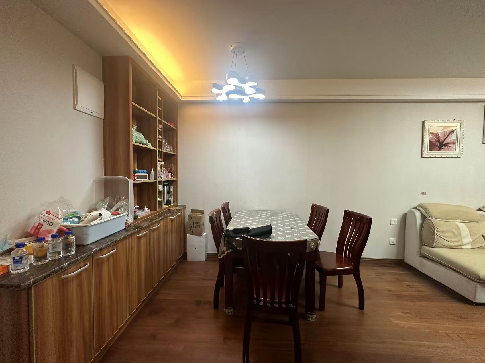 万科濠河传奇 3室2厅1卫 106.60m²