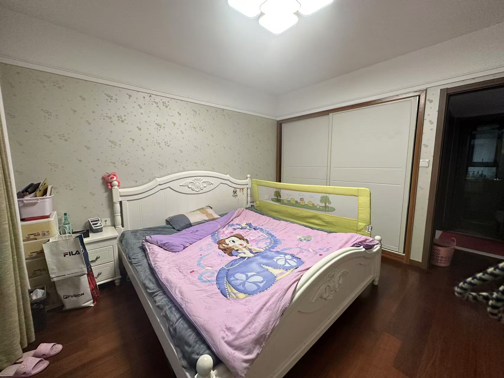 万科濠河传奇 3室2厅1卫 106.60m&sup2;