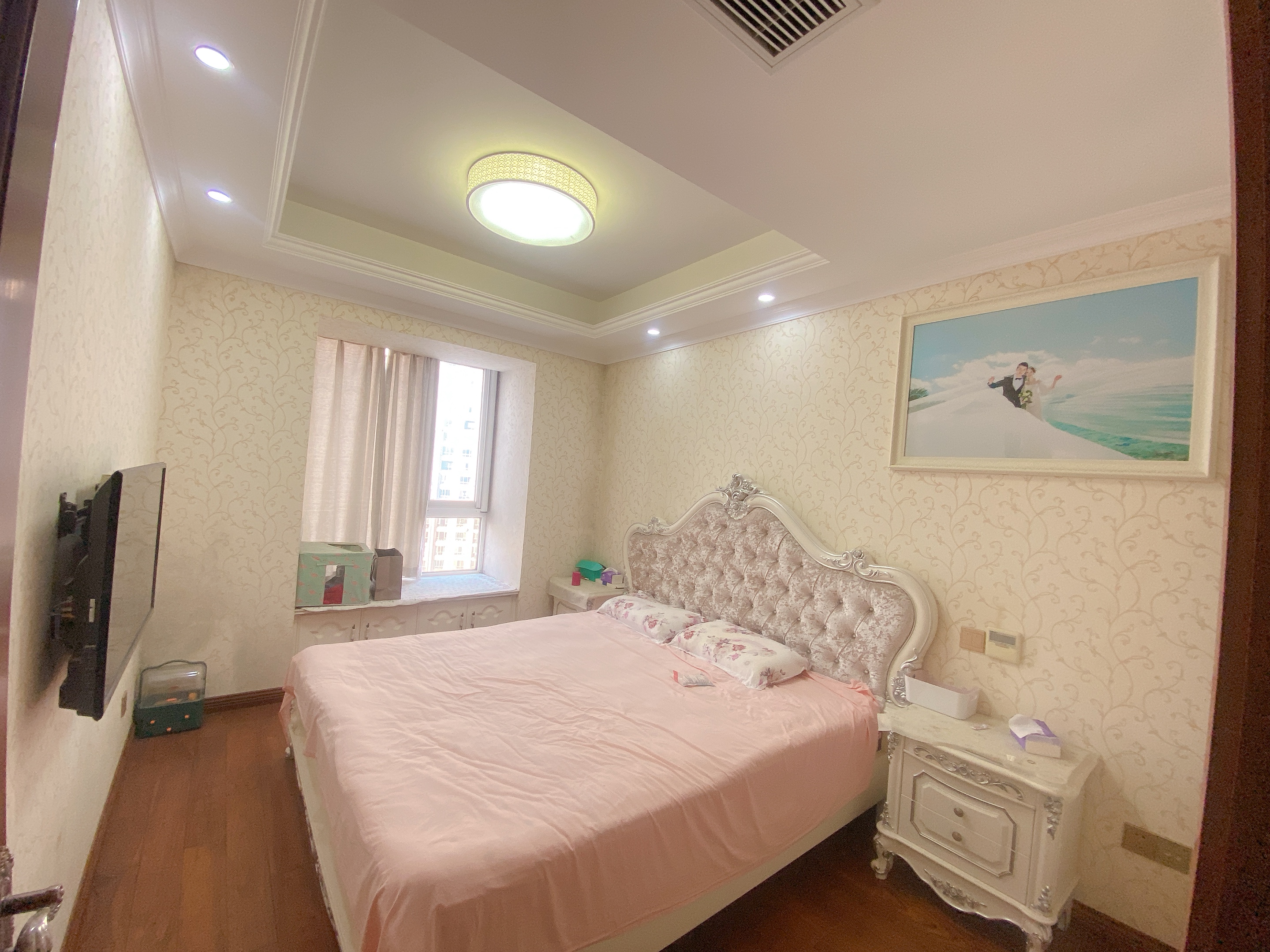 中南世纪花城二期 3室2厅2卫 141.38m&sup2;