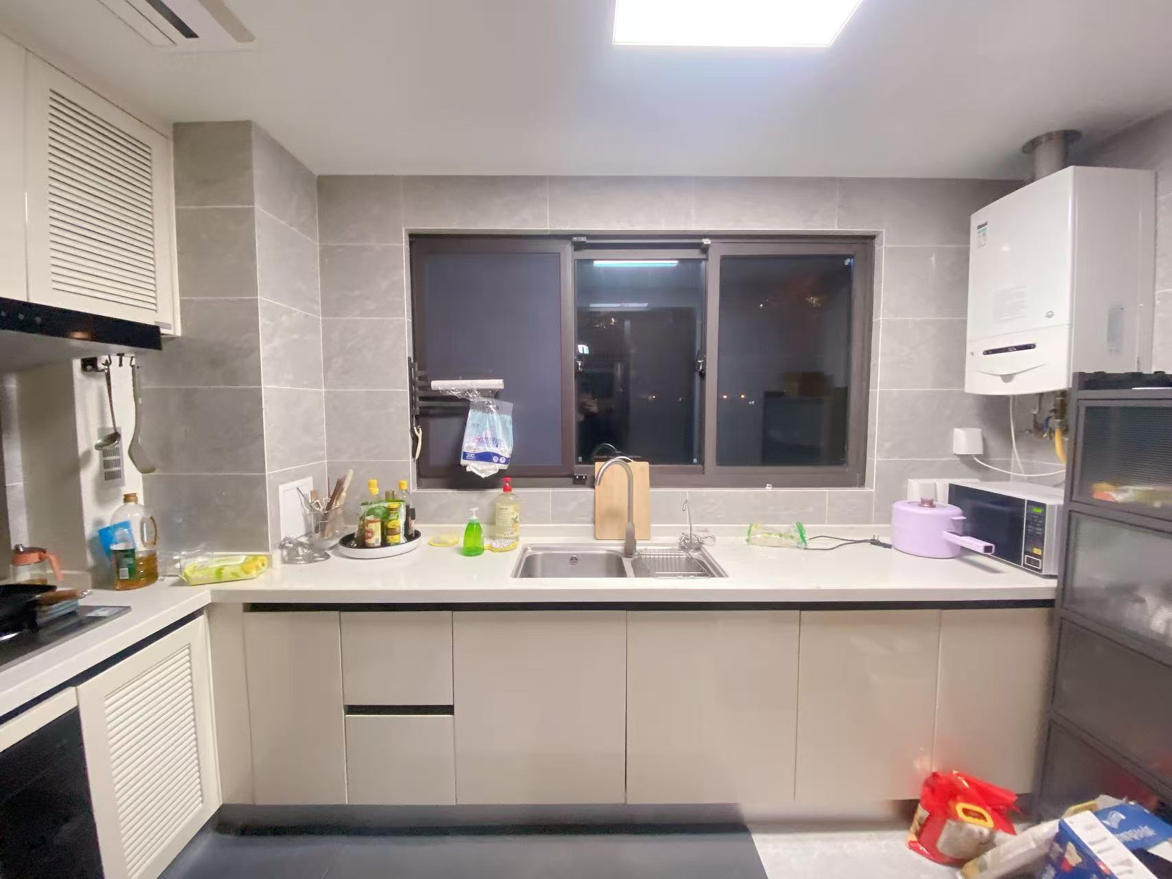 远创东樾 3室2厅2卫 330.18m&sup2;