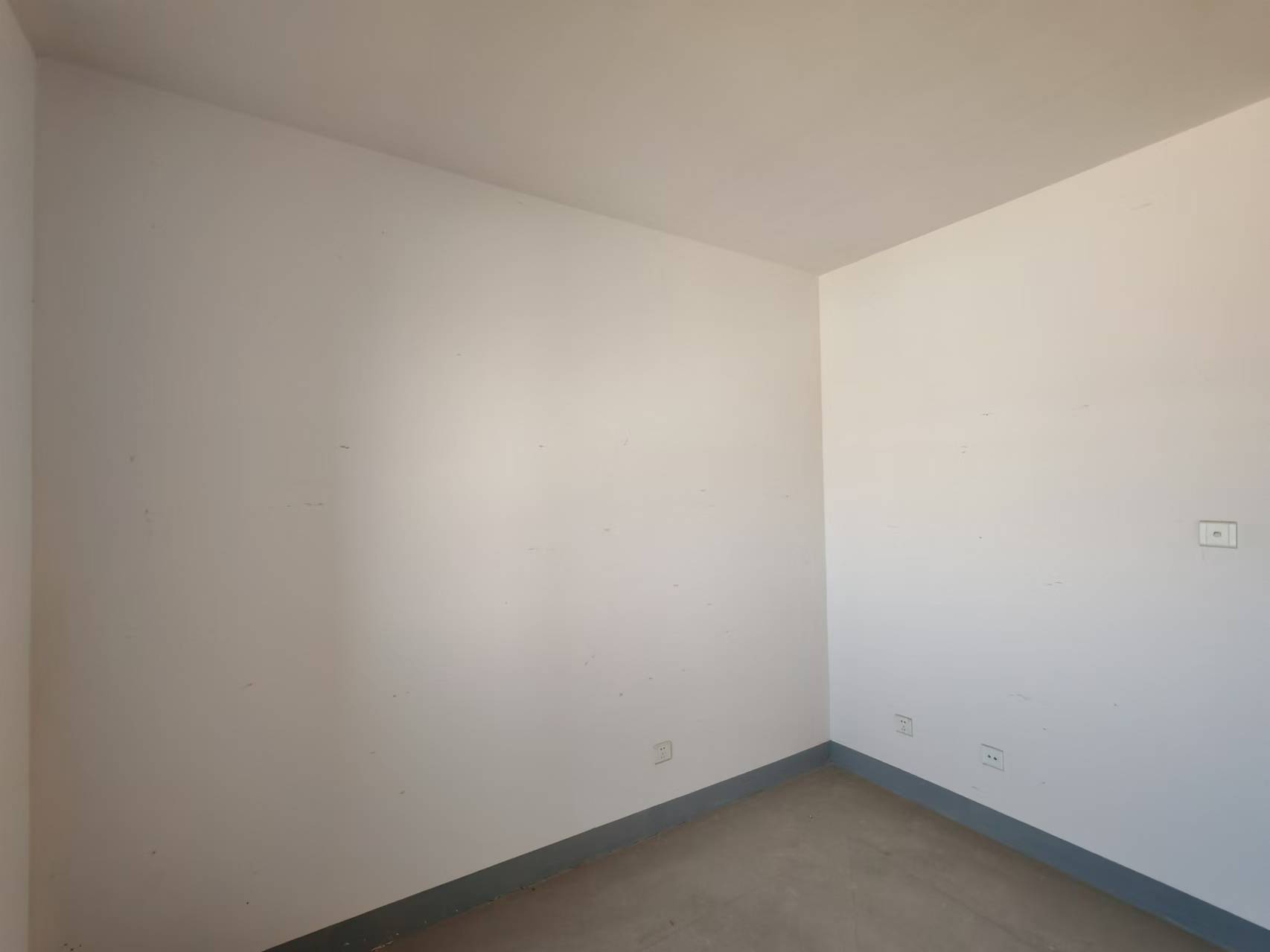 新城香溢紫郡 3室2厅2卫 118m&sup2;