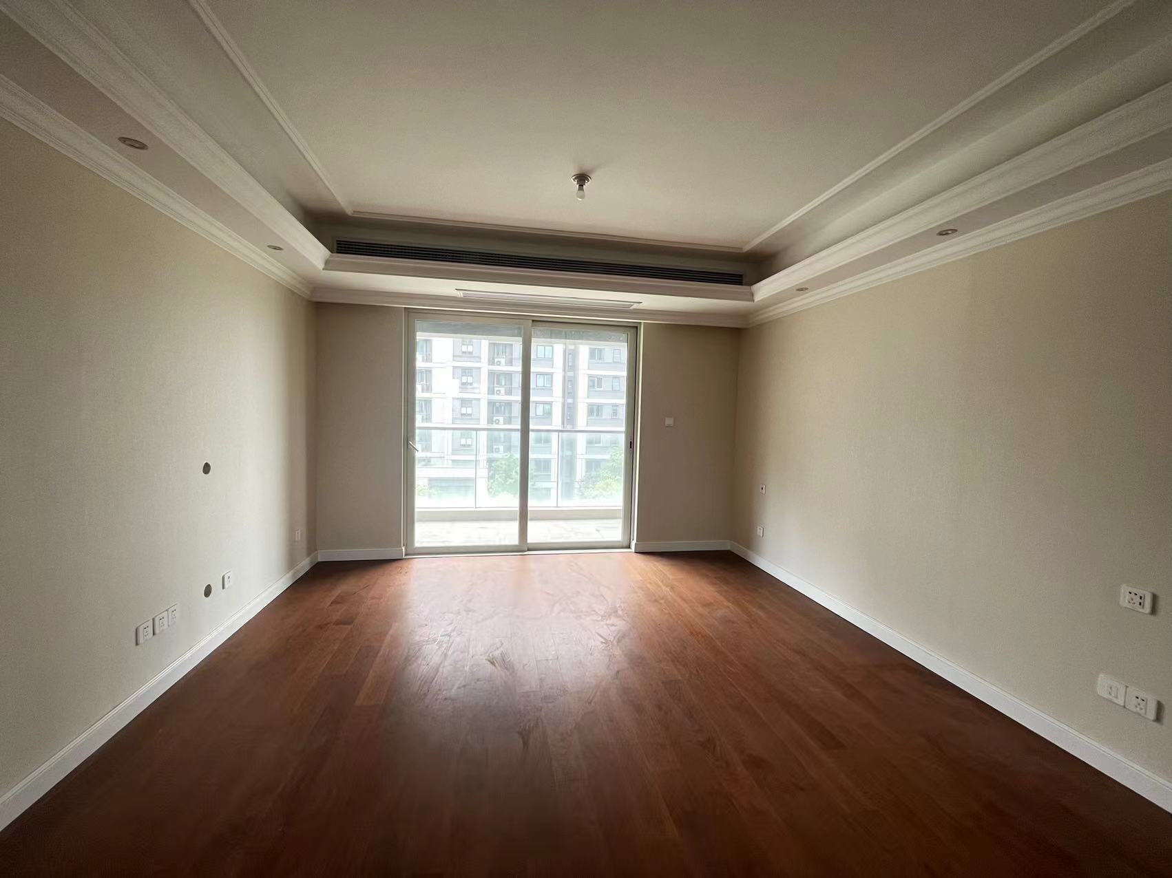 融创盛和九里桃源 3室2厅2卫 126.4m²
