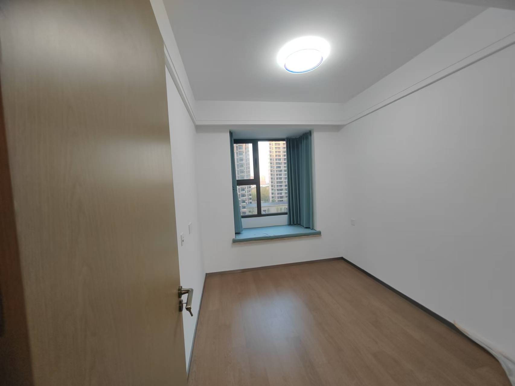 远创宸樾 3室2厅2卫 98.91m&sup2;