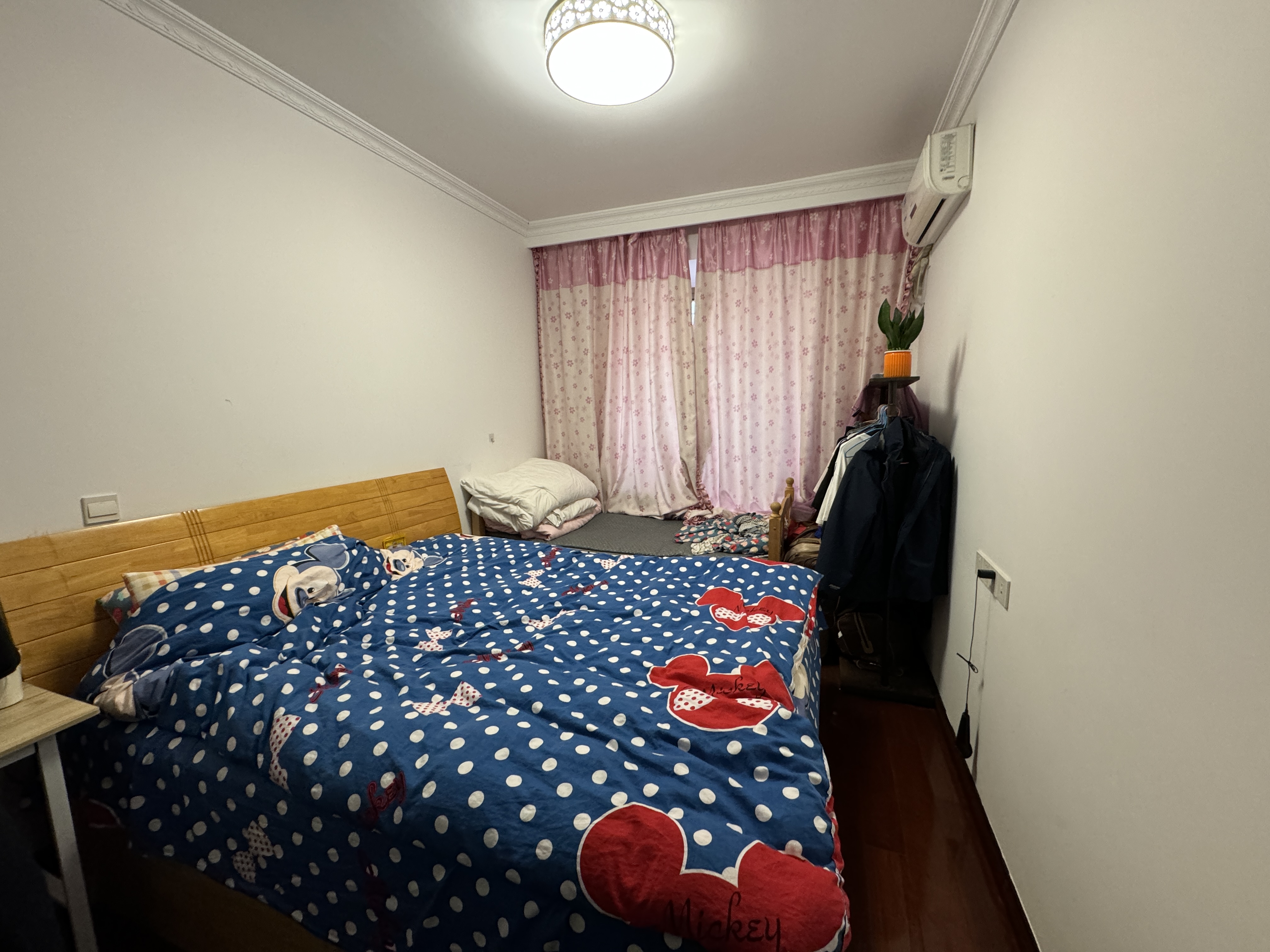 中南世纪花城一期 3室2厅1卫 154.93m&sup2;