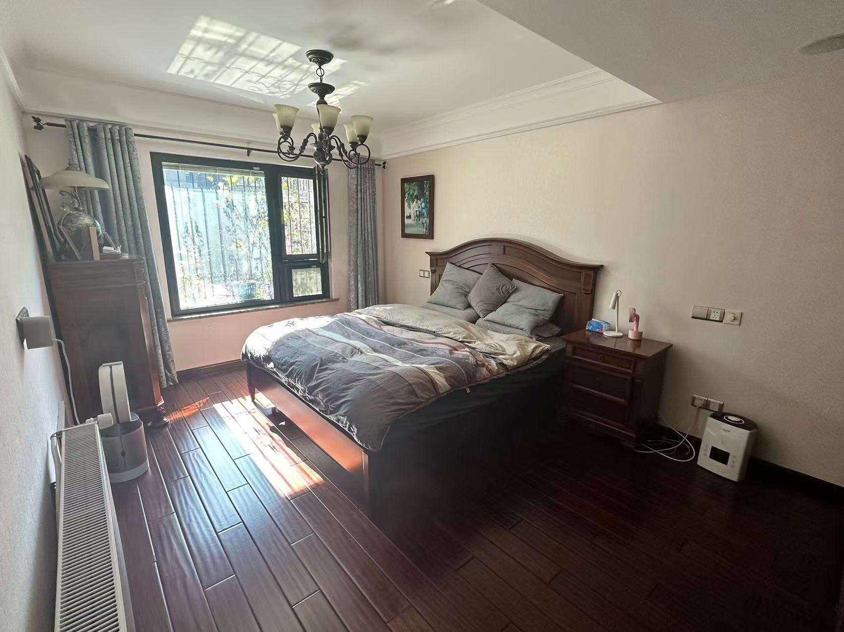 翰林府 3室2厅2卫 163.93m&sup2;