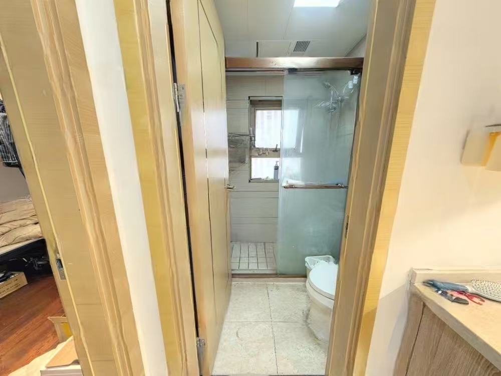 中南世纪花城三期 3室2厅2卫 132.98m&sup2;