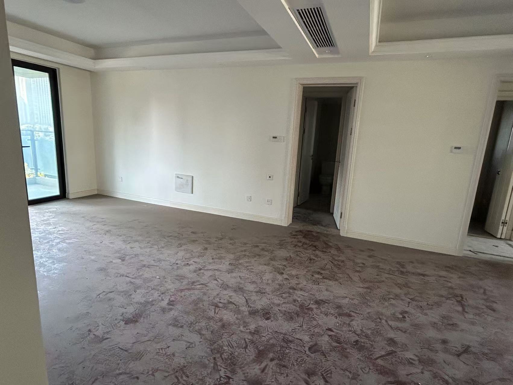 红星天铂 3室2厅2卫 117.21m²