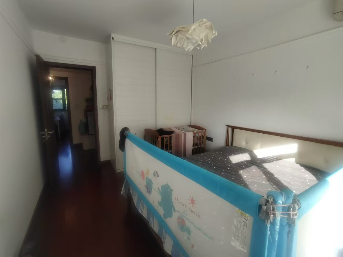 万科城市之光 3室2厅1卫 102m&sup2;
